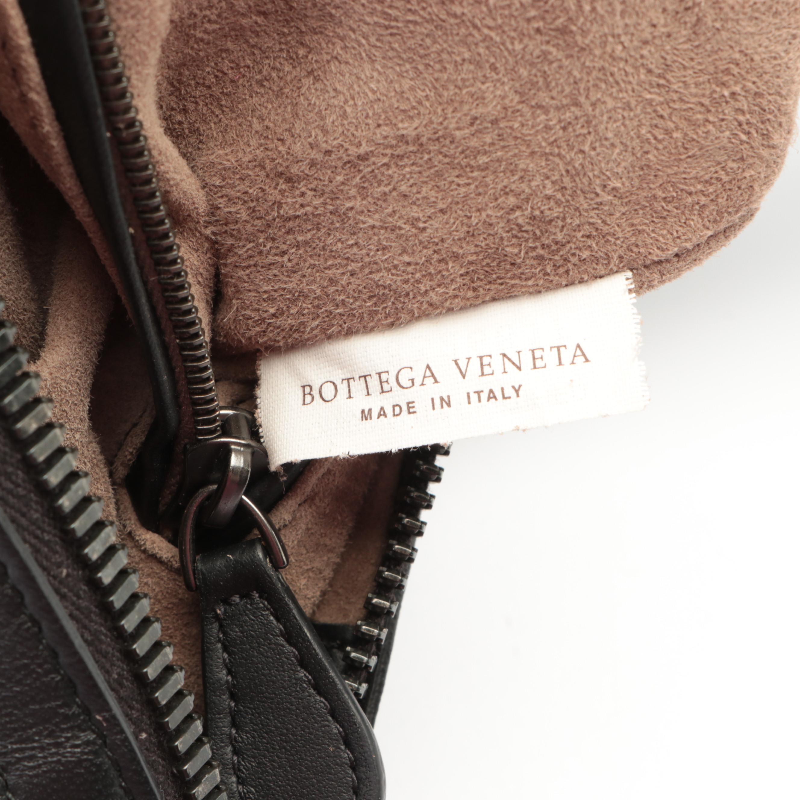 Bottega Veneta Tambura Bucket Bag in Black Intrecciato Nappa Leather with Strap