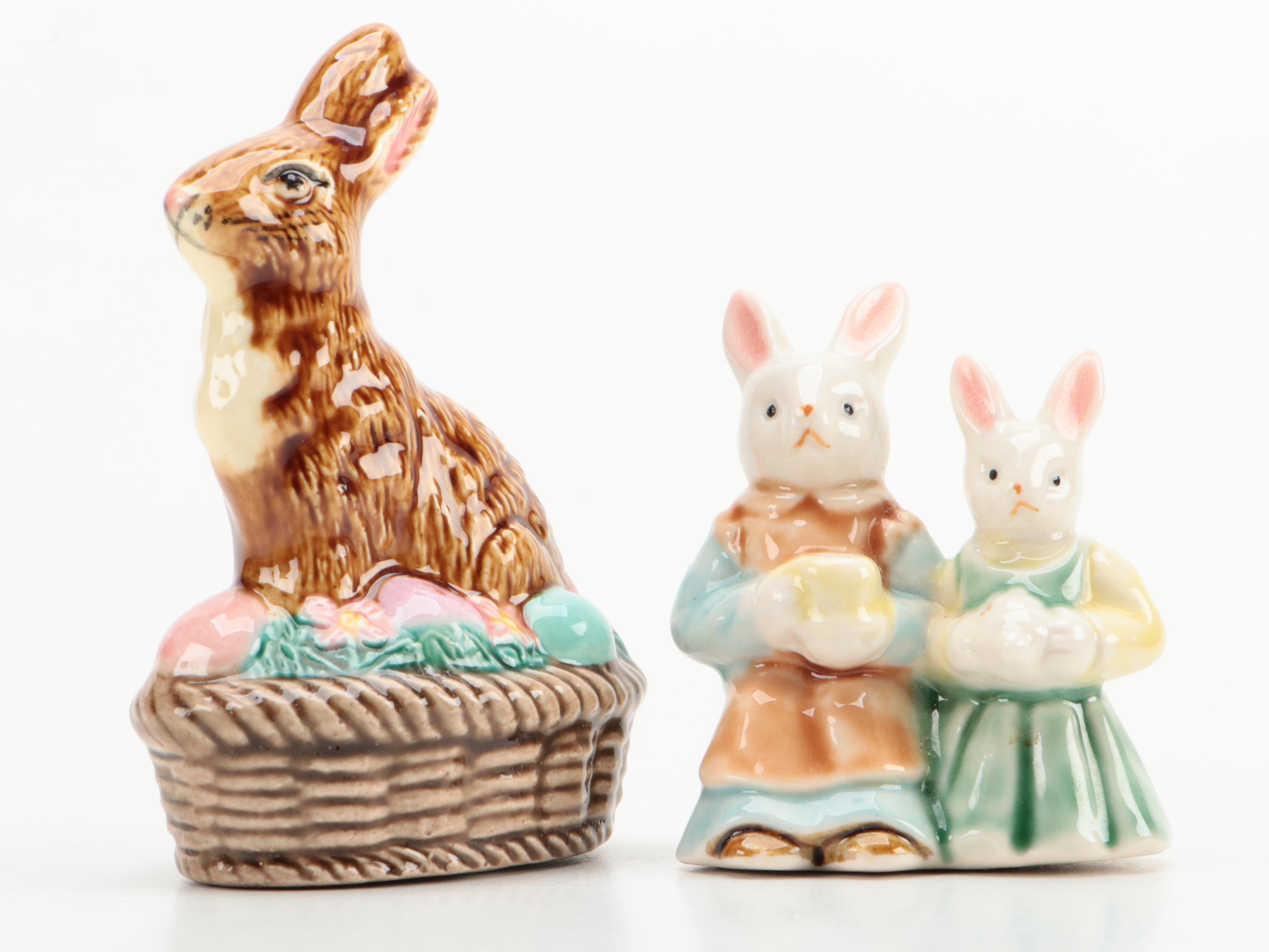 Lladró "Attentive Bunny With Flowers" Porcelain Figurine with More