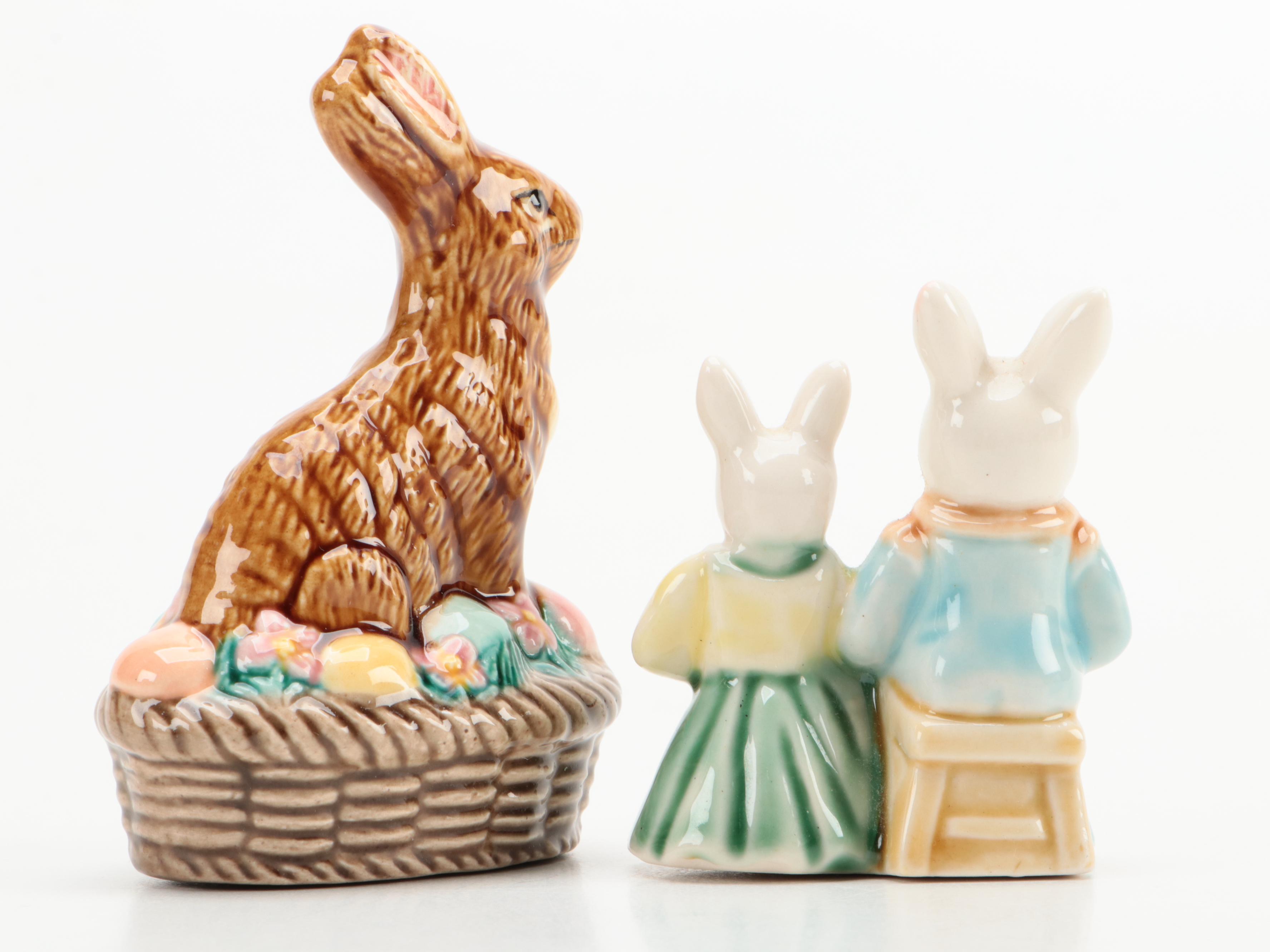 Lladró "Attentive Bunny With Flowers" Porcelain Figurine with More