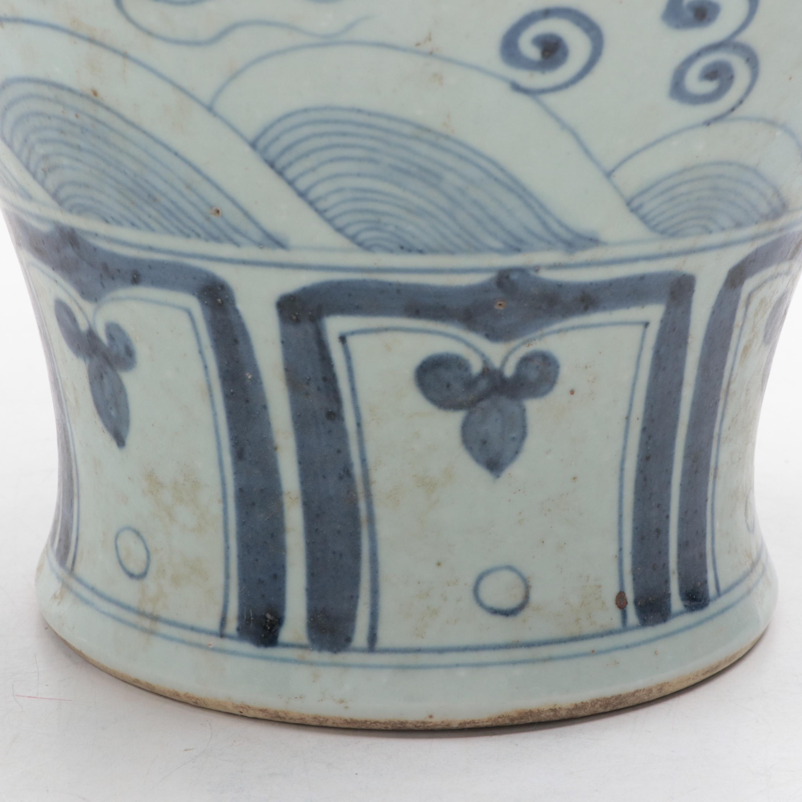 Chinese Blue and White Painted Earthenware Ginger Jar