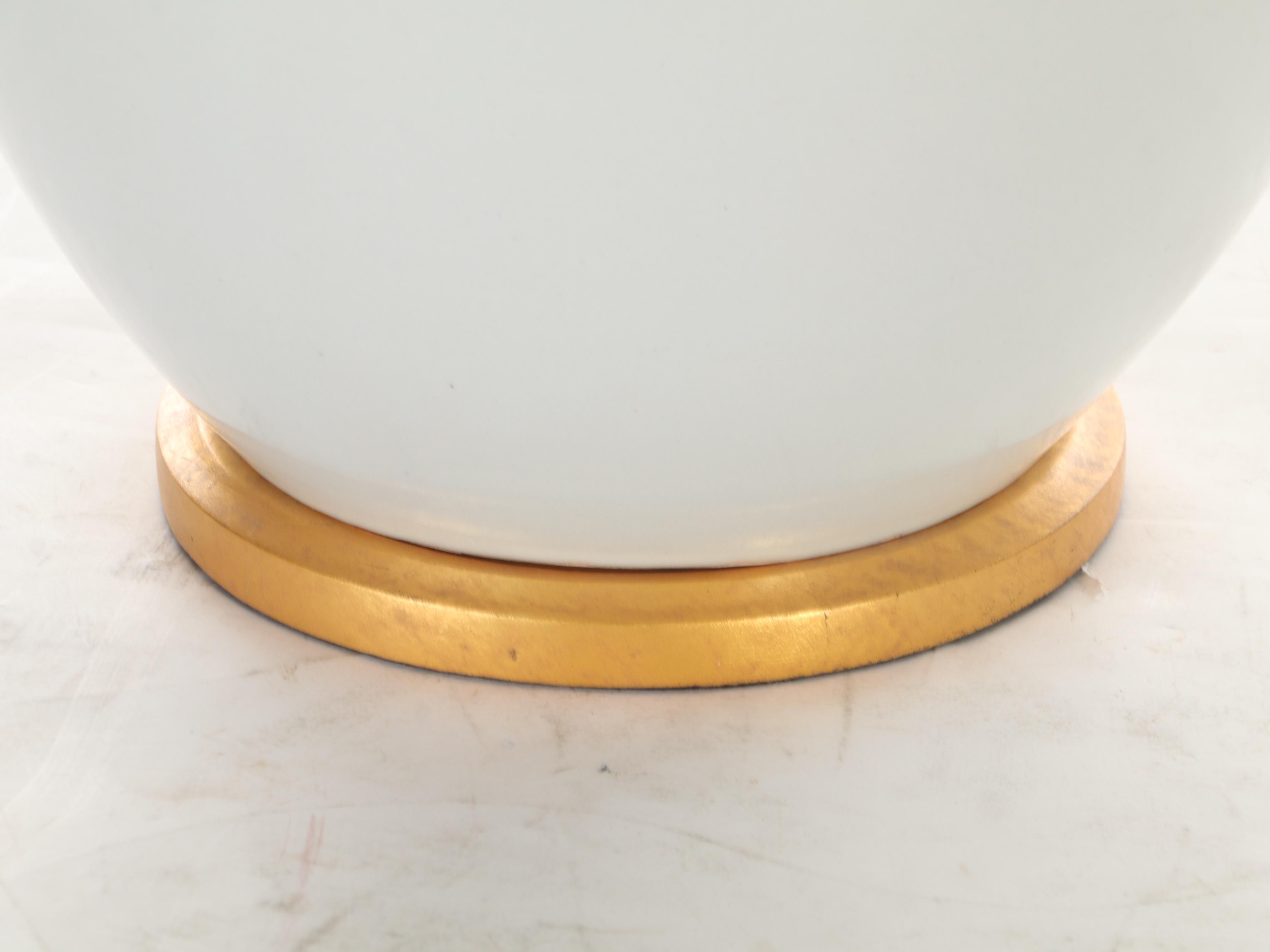 Pair of Visual Comfort & Co. White Glazed Ceramic and Giltwood Table Lamps