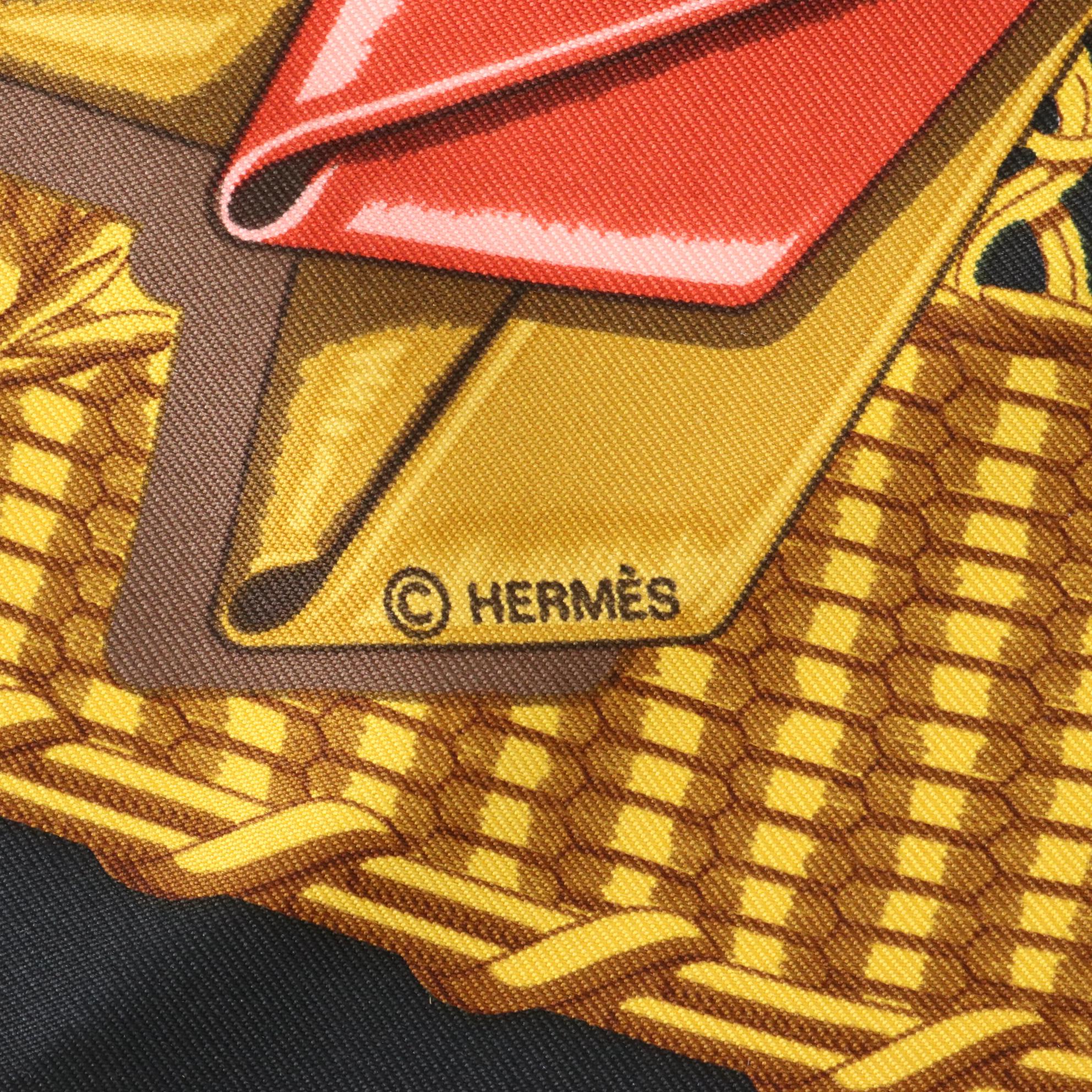 Hermès ''Voitures Paniers'' Scarf 90 in Silk Twill
