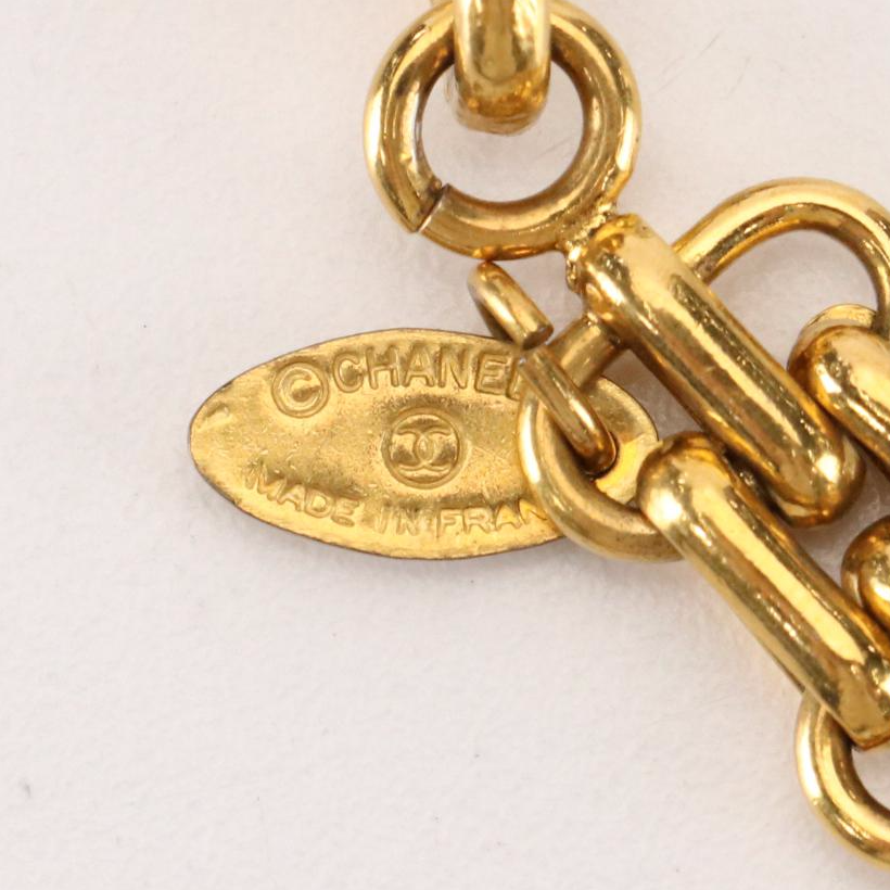 Chanel CC Rhombus Medallion Gold Tone Key Ring/Bag Charm