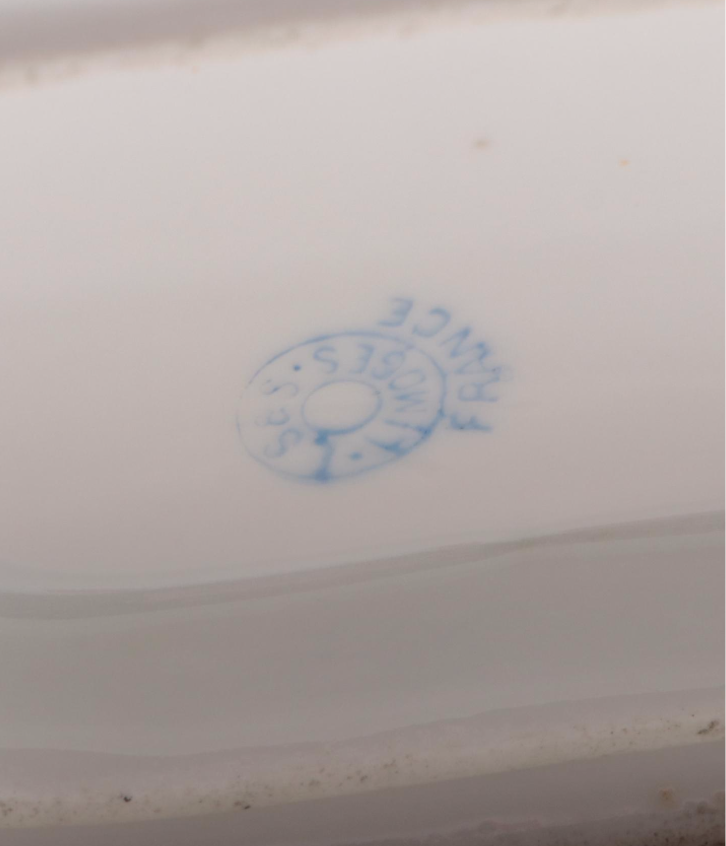 Samson Chinese Export Style Bud Vase with Other European Porcelain Tableware