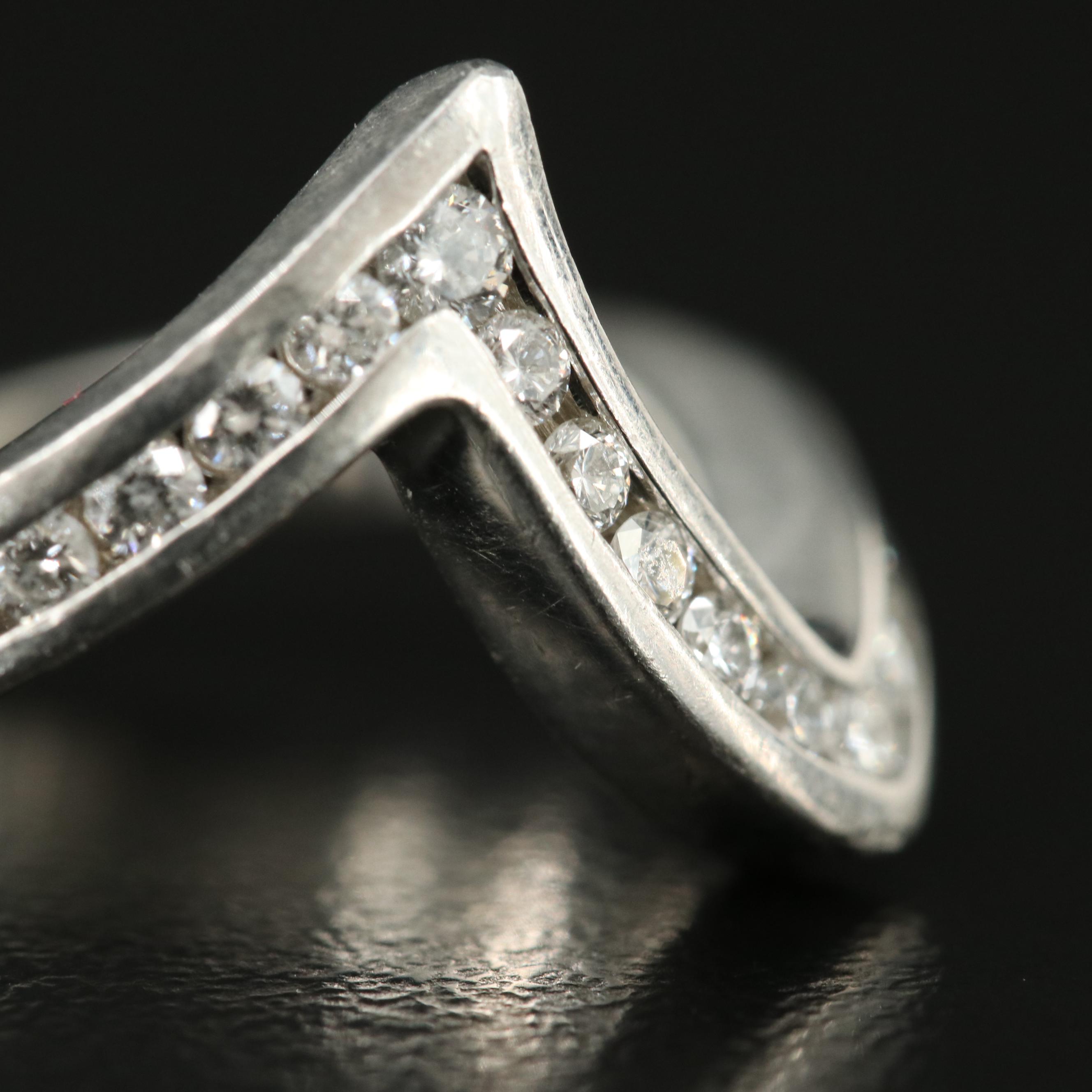 Platinum 0.95 CTW Diamond Eternity Band