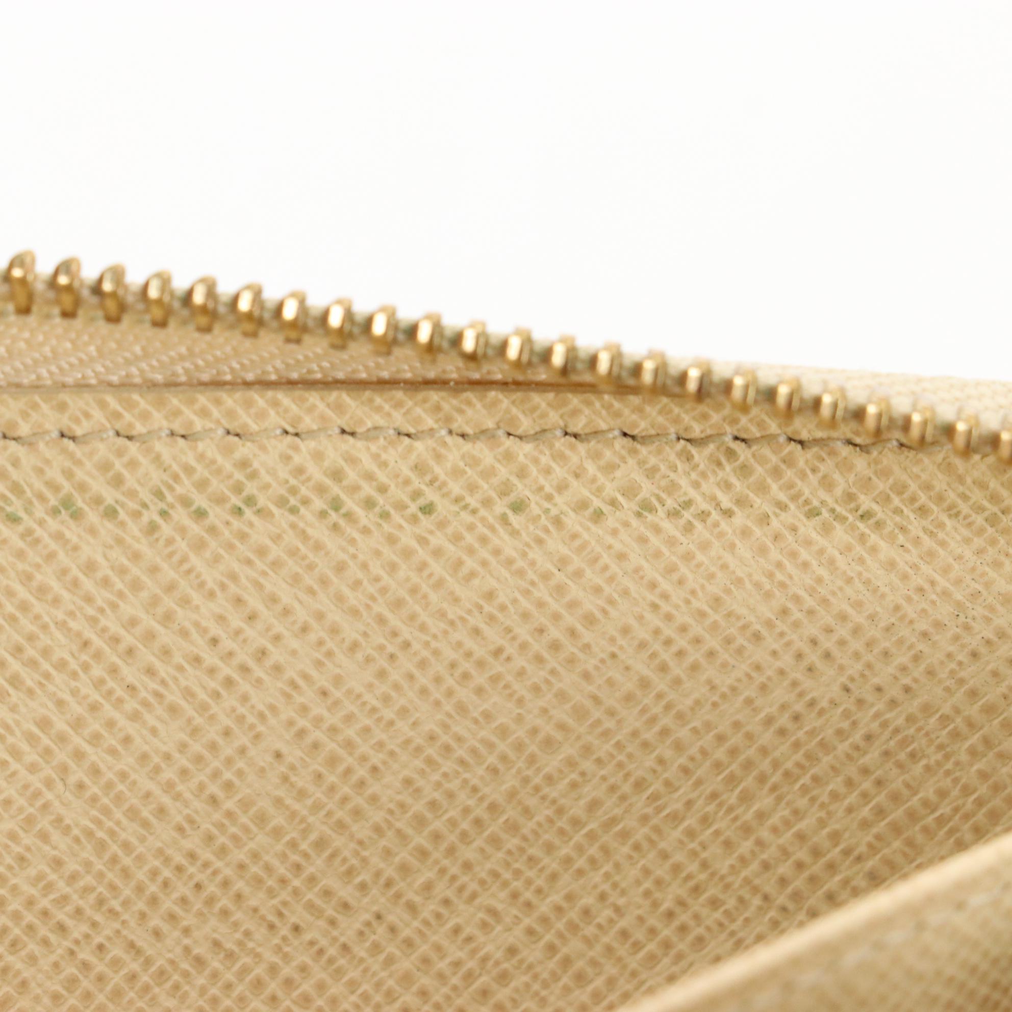 Louis Vuitton Zippy Wallet in Damier Azur Canvas