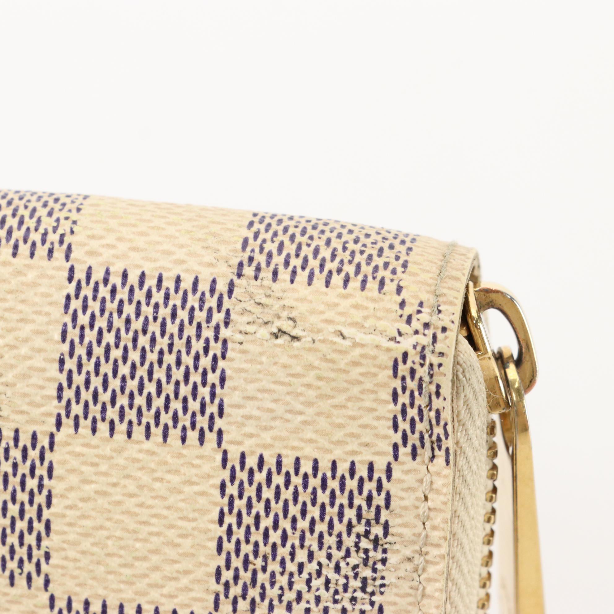 Louis Vuitton Zippy Wallet in Damier Azur Canvas