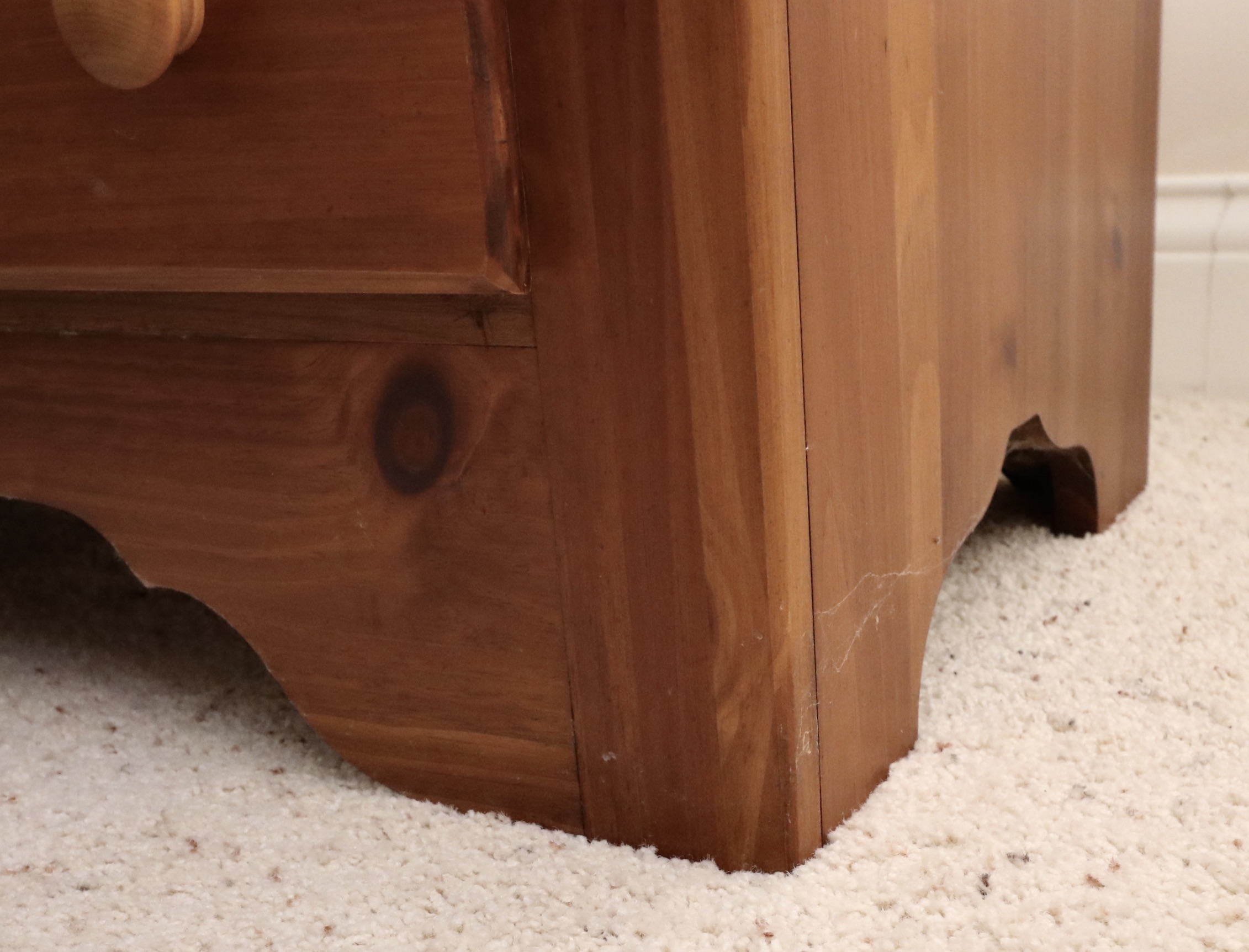 Kincaid Furniture "Shaker Ridge" Four Post Queen Bed Frame and Nightstands