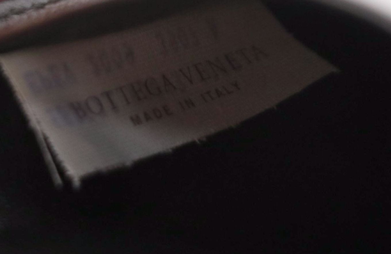 Bottega Veneta Agenda Cover in Black Intrecciato Leather with Box