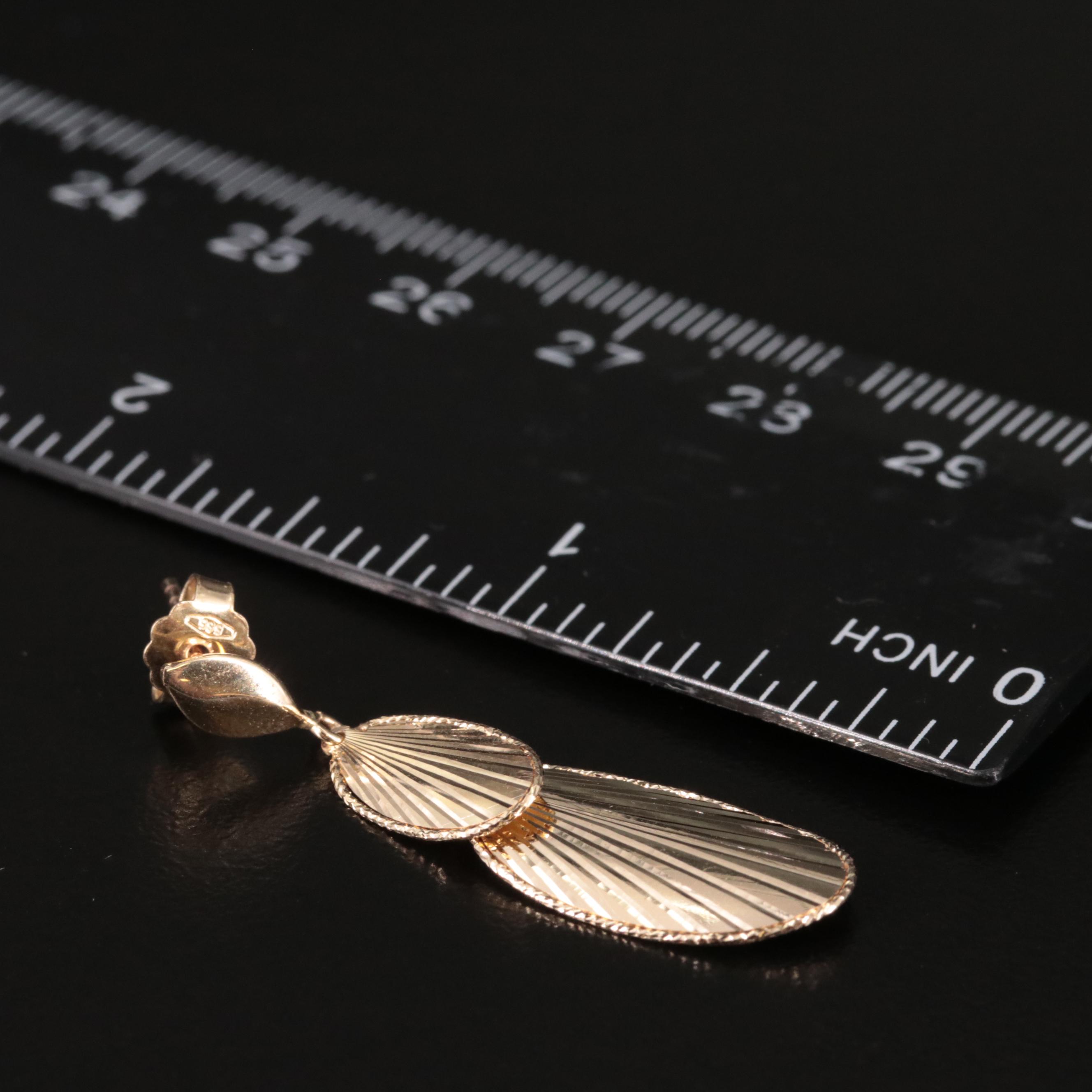 14K Graduated Leaf Drop Earrings