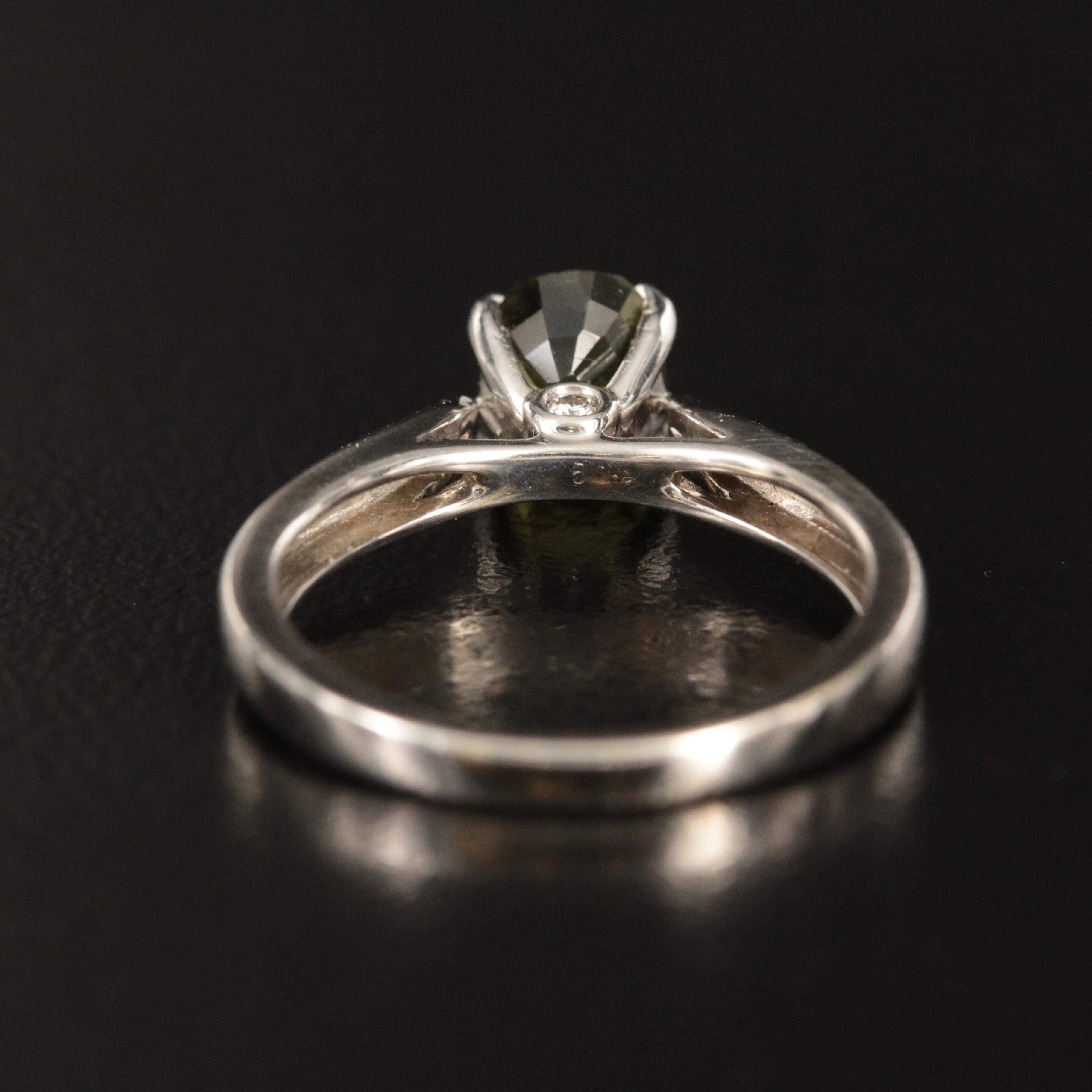 18K 1.46 CT Color-Change Sapphire and Diamond Ring with GIA Report