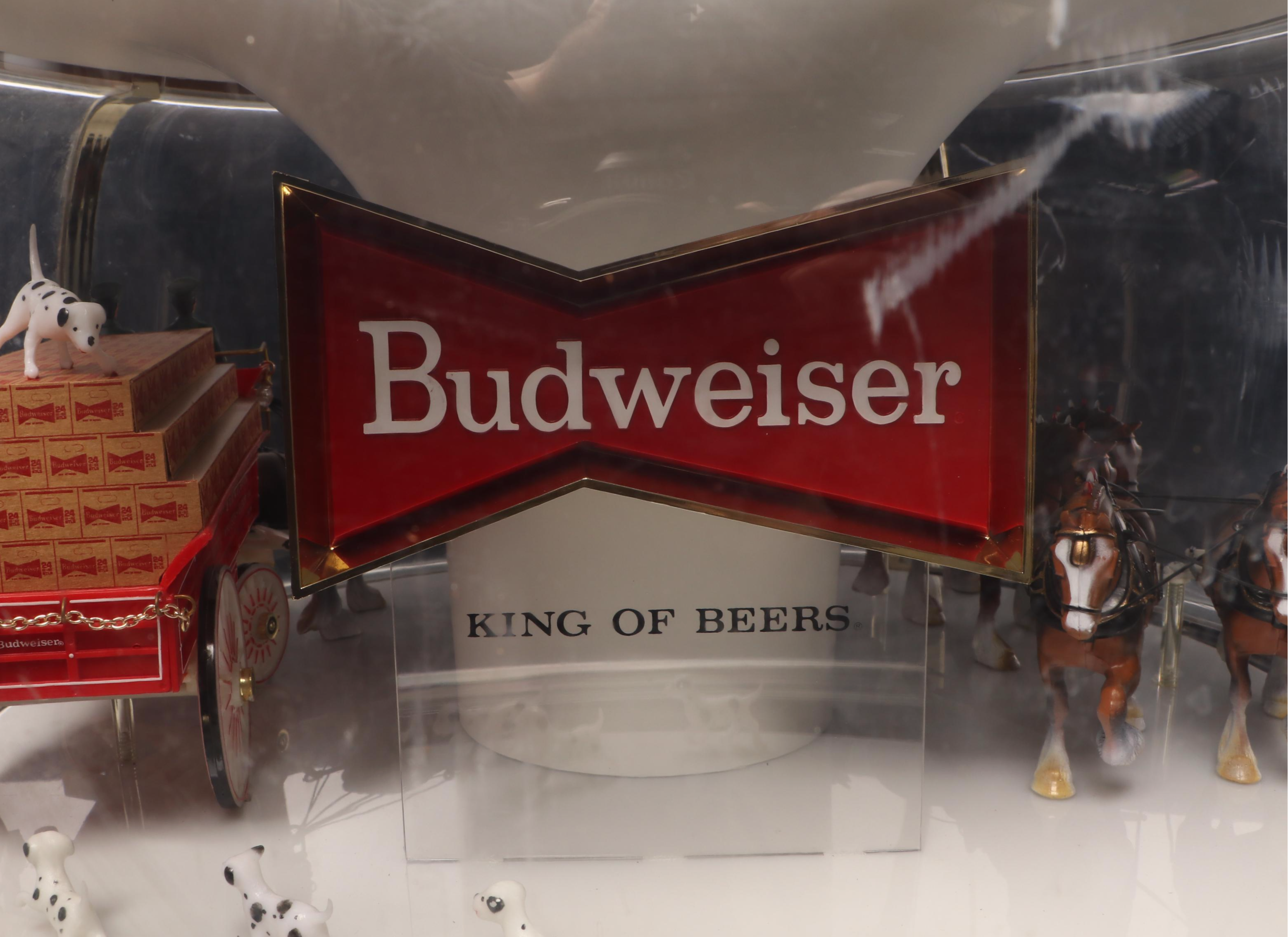 Anheuser-Busch Budweiser World Champion Clydesdale Team Bar Pendant