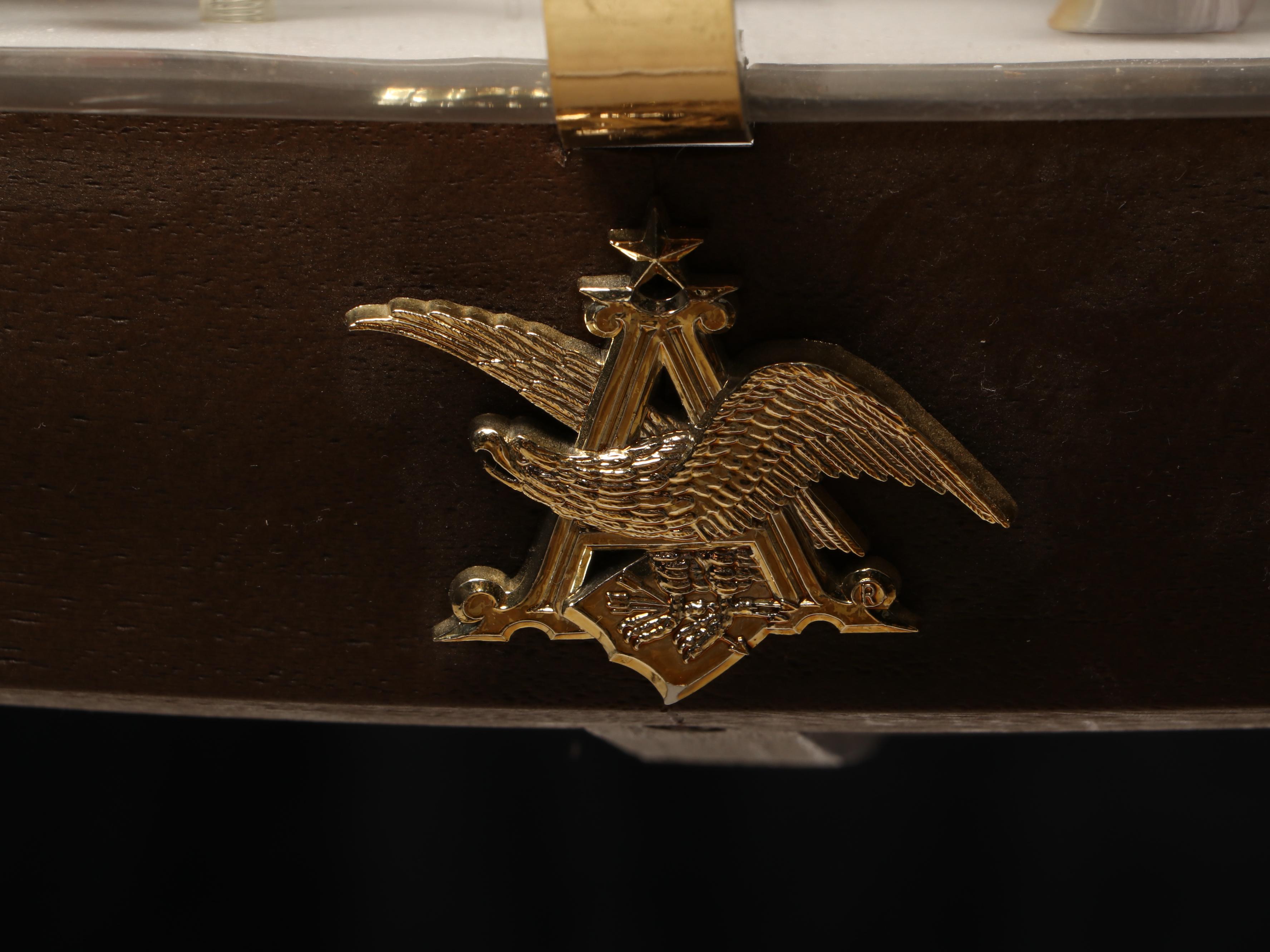 Anheuser-Busch Budweiser World Champion Clydesdale Team Bar Pendant