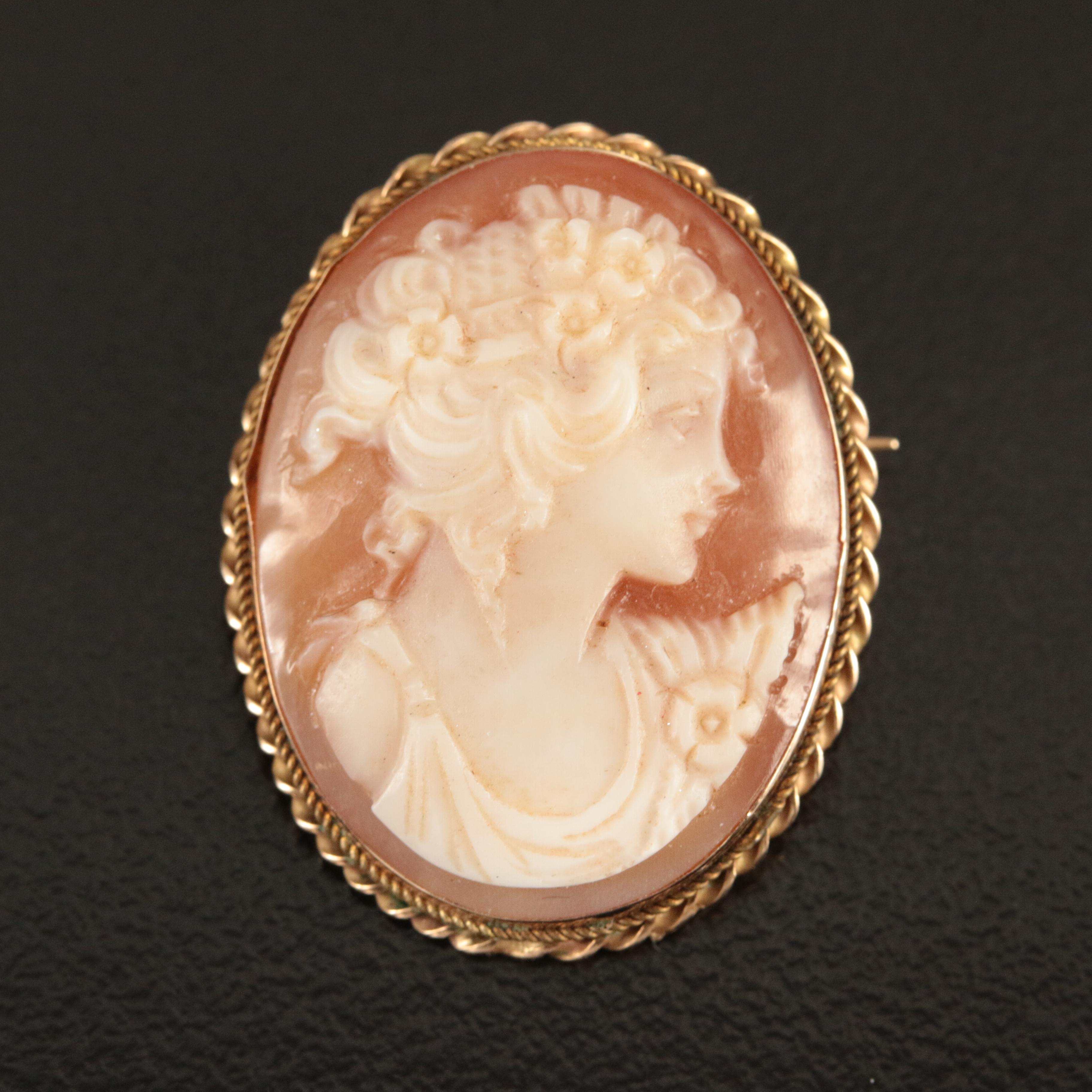 Vintage Italian 14K Shell Converter Brooch