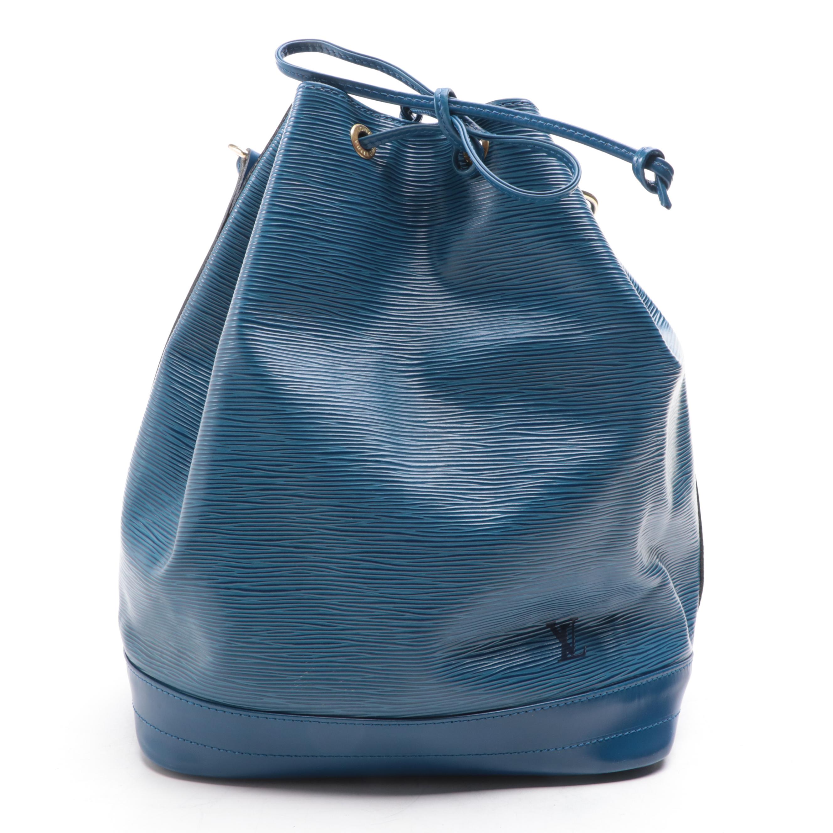 Louis Vuitton Noé Bucket Bag in Toledo Blue Epi Leather