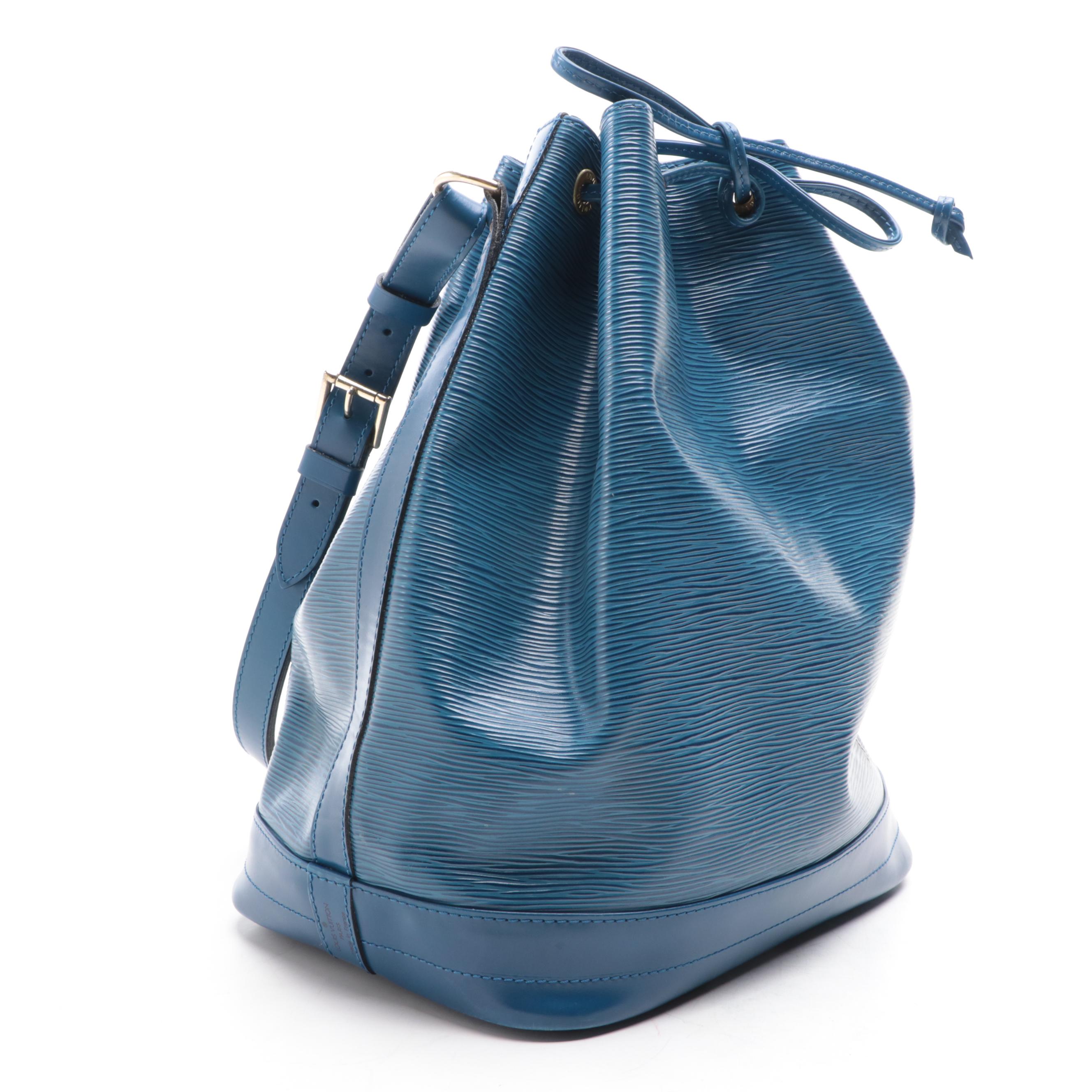Louis Vuitton Noé Bucket Bag in Toledo Blue Epi Leather