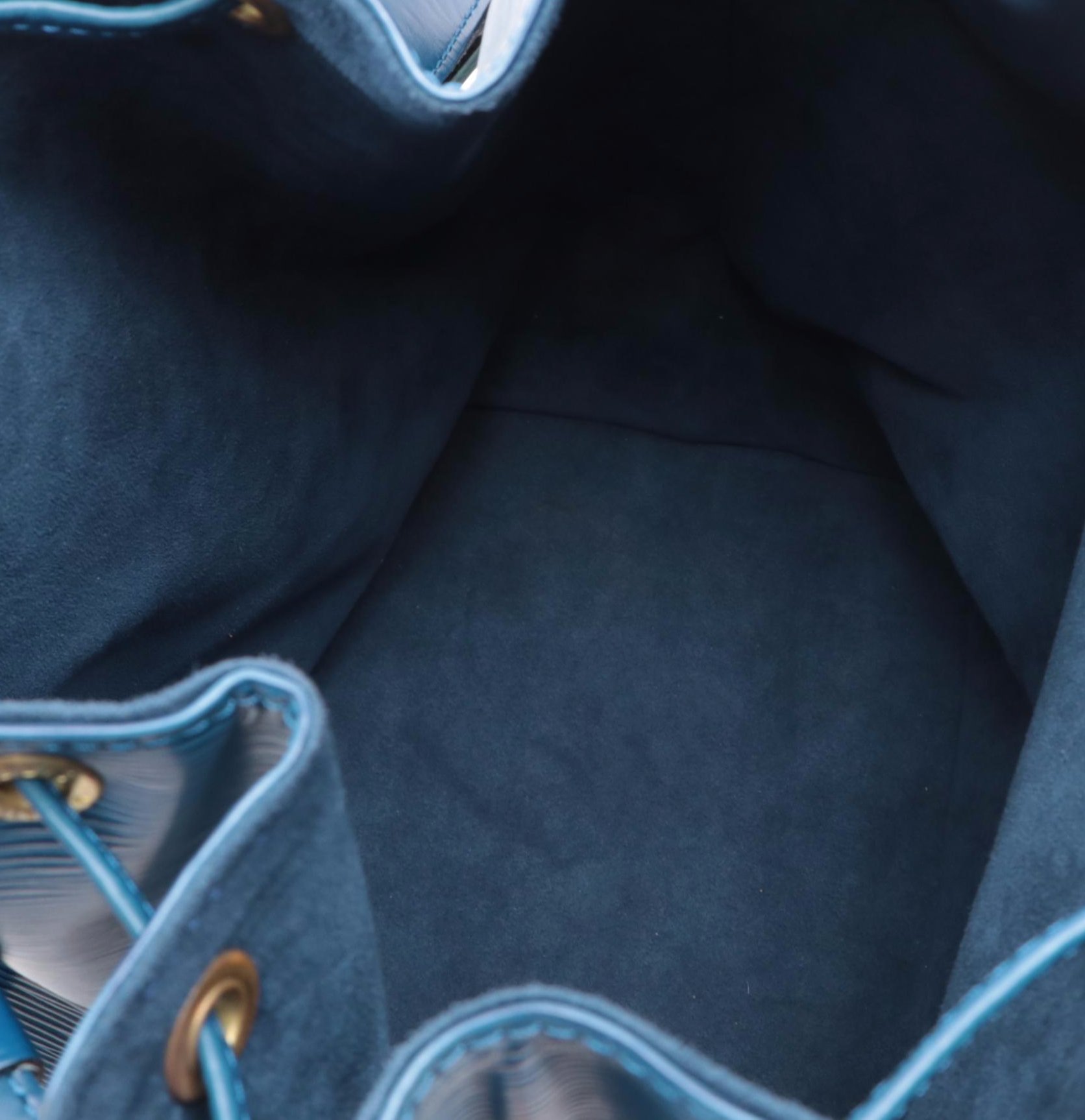 Louis Vuitton Noé Bucket Bag in Toledo Blue Epi Leather