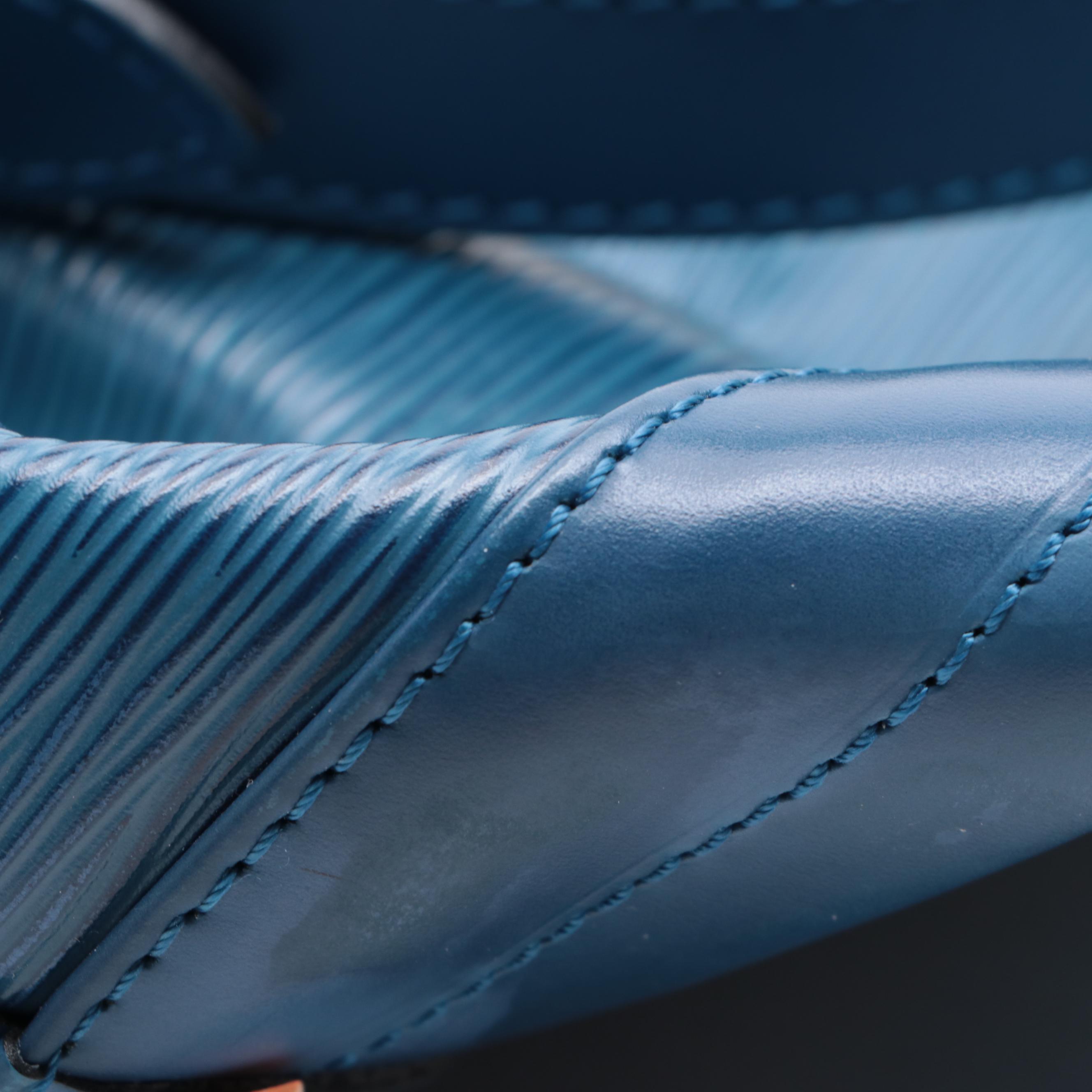 Louis Vuitton Noé Bucket Bag in Toledo Blue Epi Leather