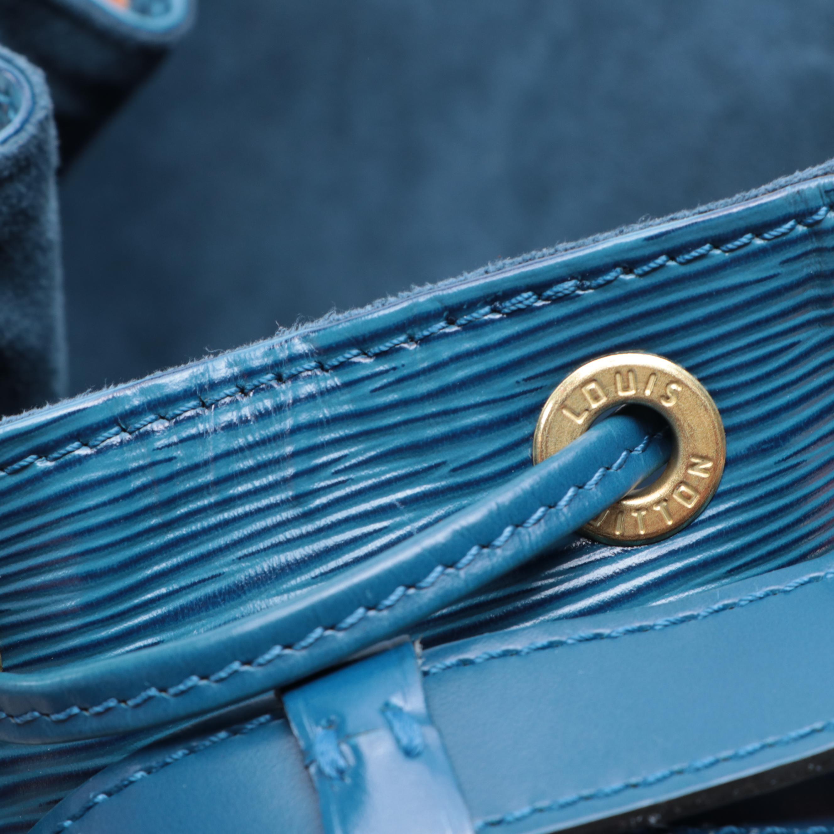 Louis Vuitton Noé Bucket Bag in Toledo Blue Epi Leather