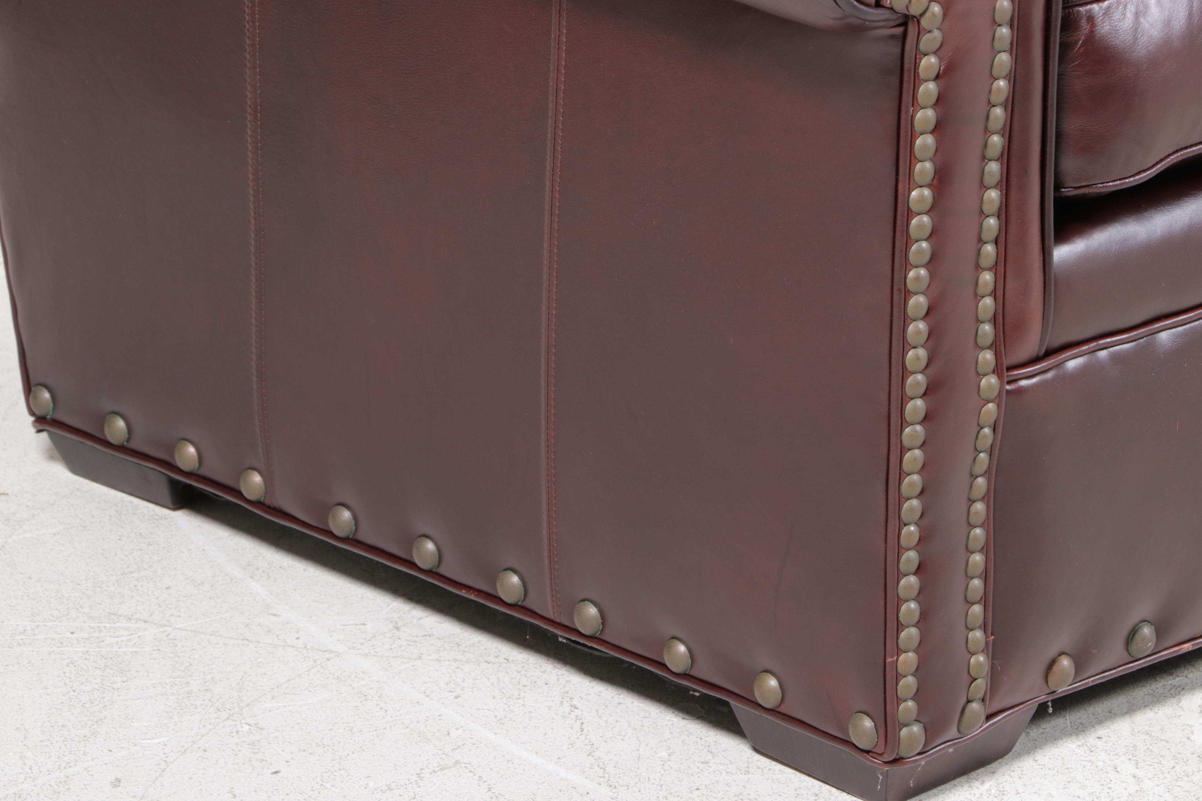 Drexel-Heritage Leather Upholstered Sofa with Chaise Longue