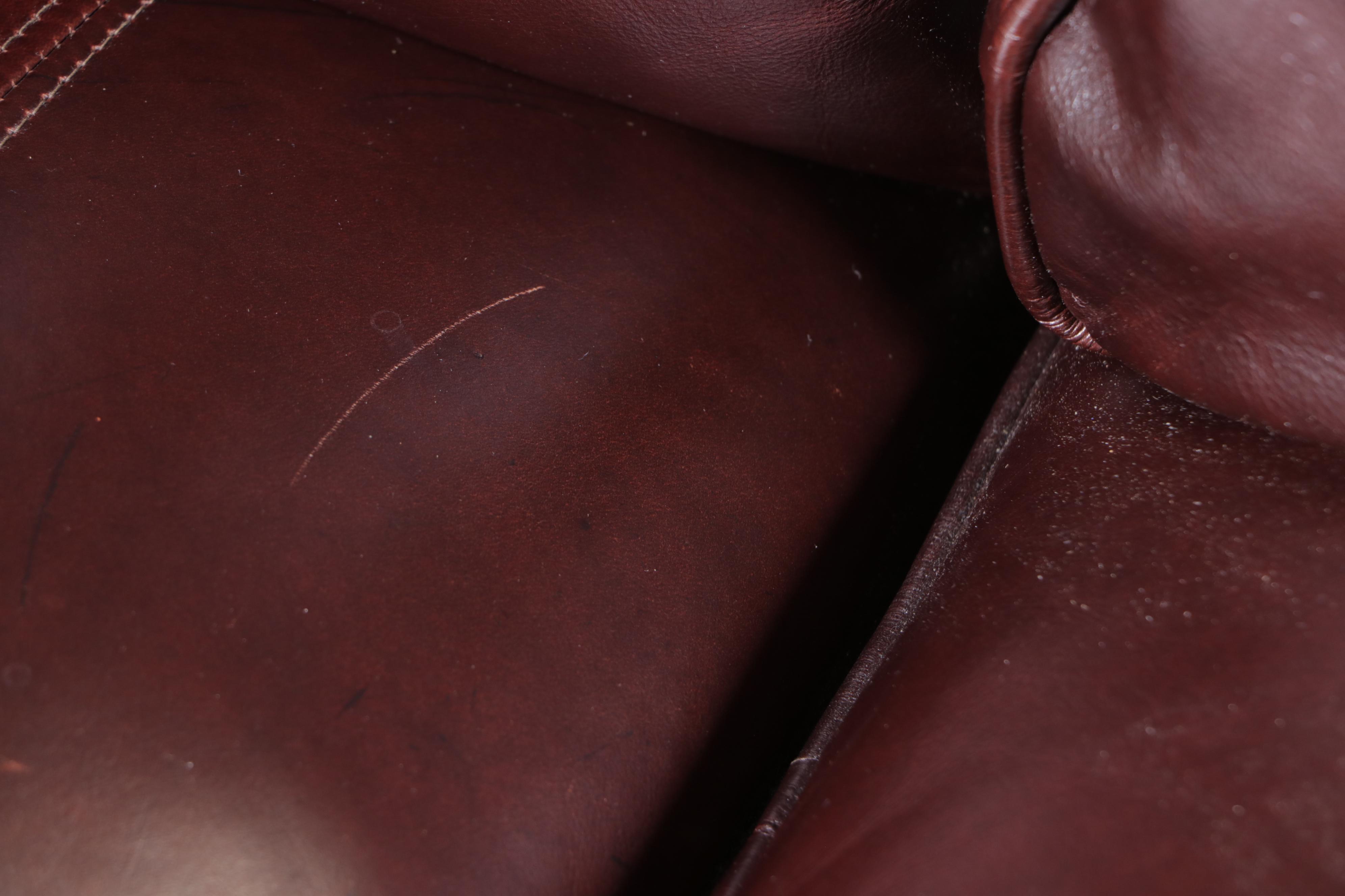 Drexel-Heritage Leather Upholstered Sofa with Chaise Longue