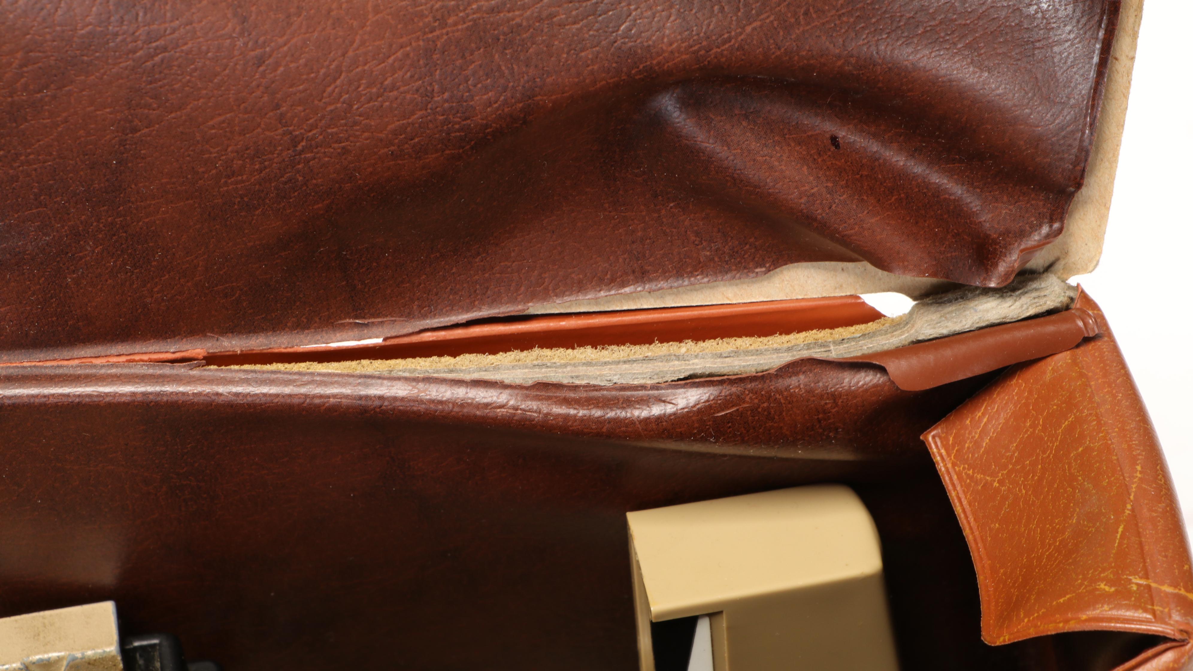 Ohaus Dial-O-Gram Mechanical Balance with Leather Case