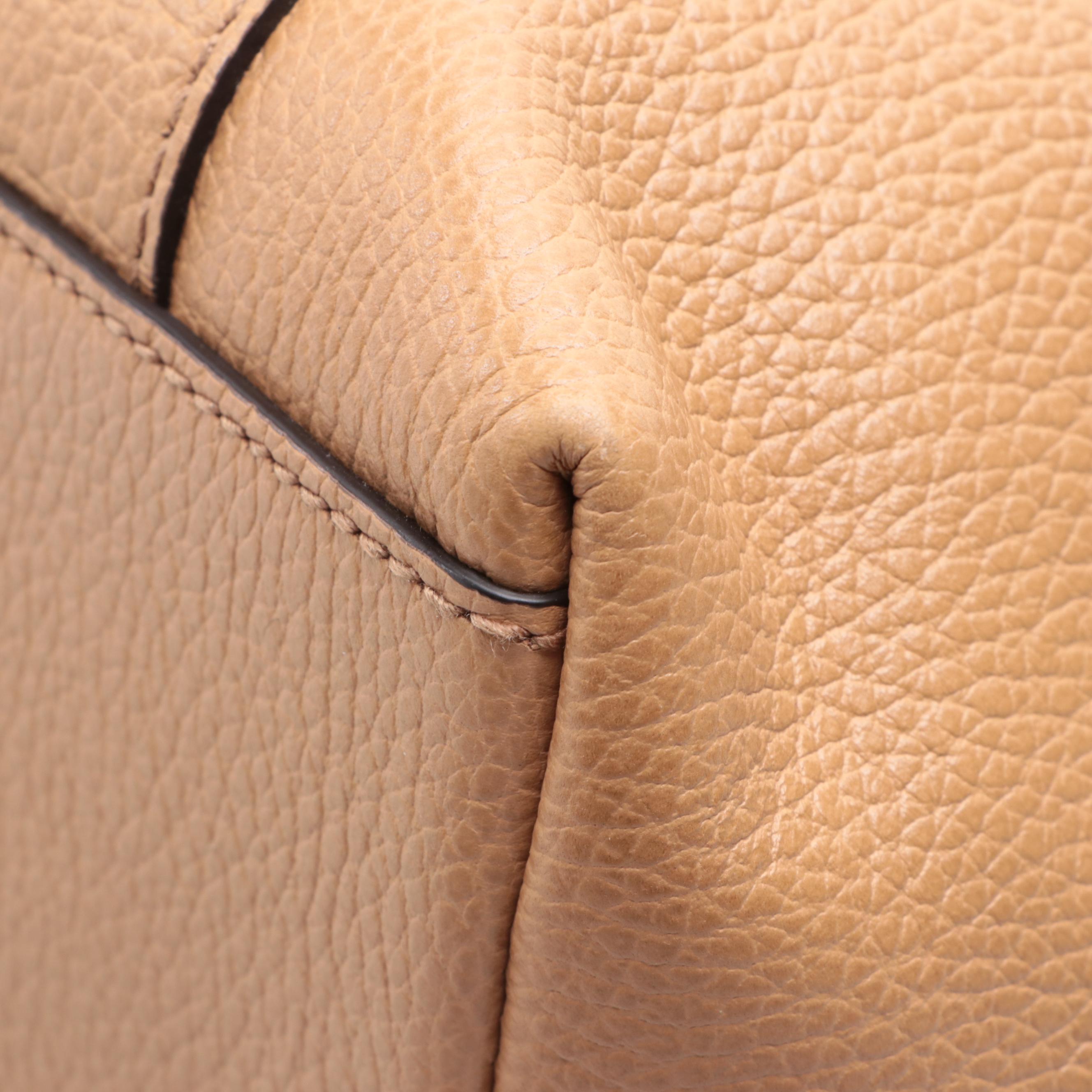 Gucci Bamboo Two-Way Tote Bag in Grained Leather