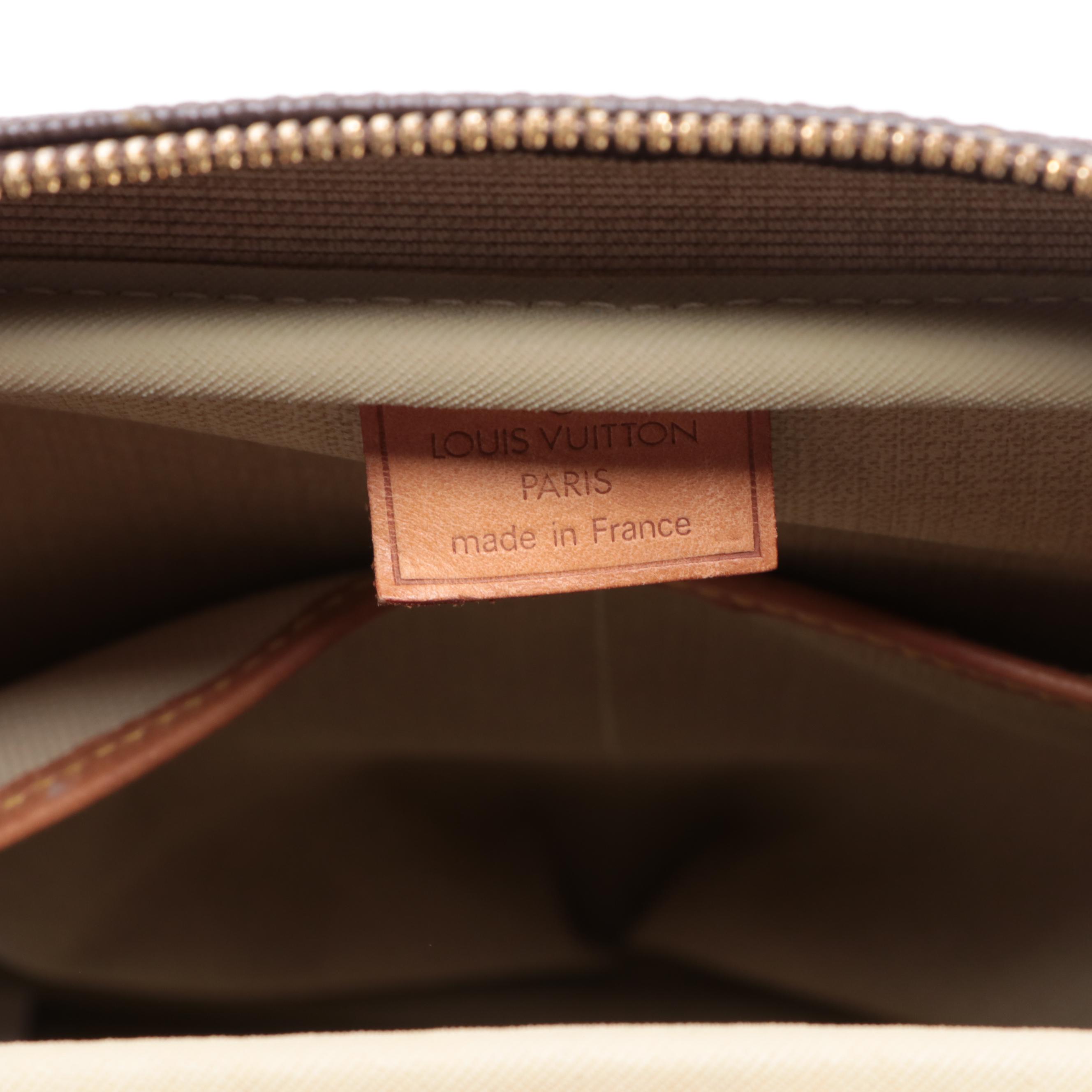 Louis Vuitton Deauville Travel Bag in Monogram Canvas and Vachetta Leather