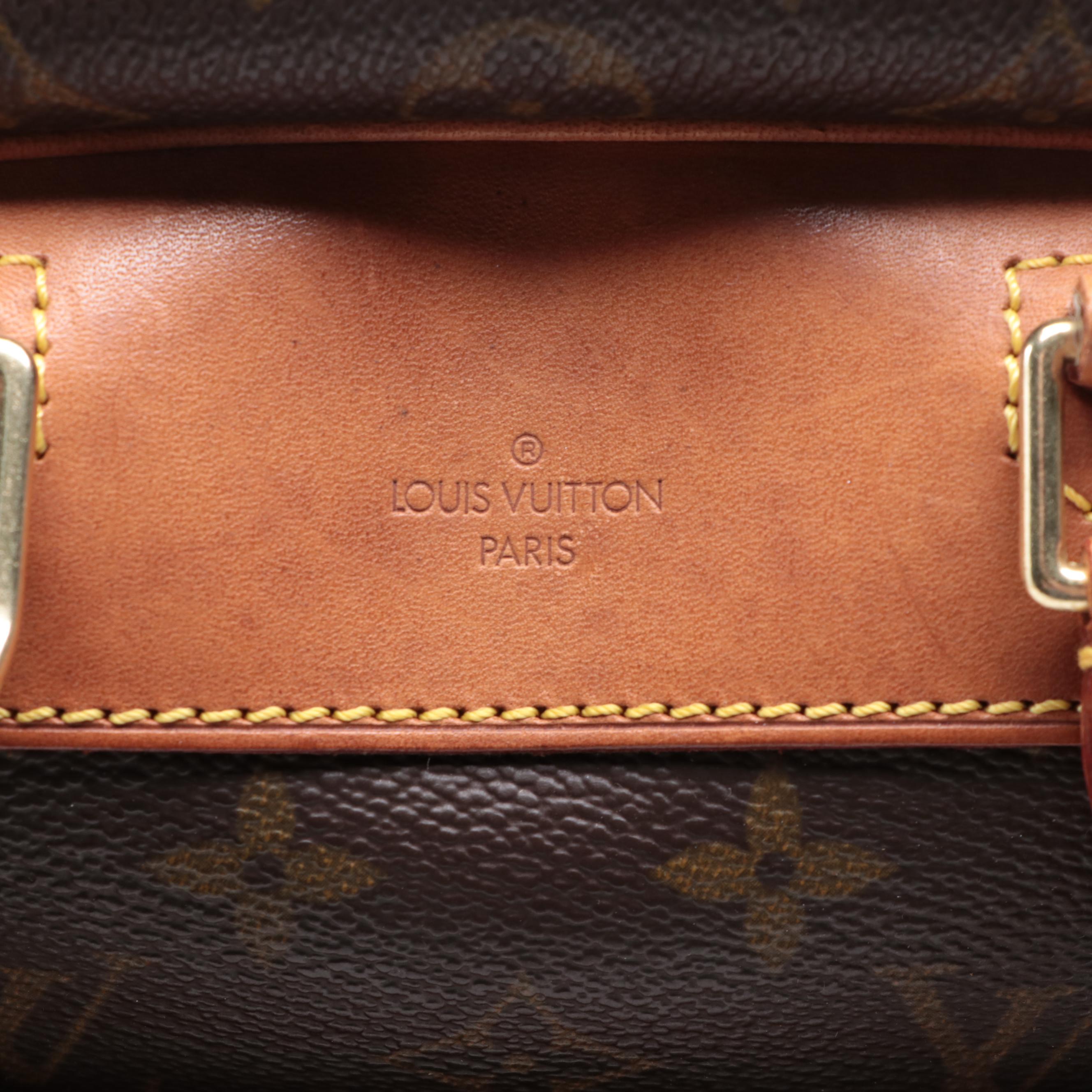 Louis Vuitton Deauville Travel Bag in Monogram Canvas and Vachetta Leather