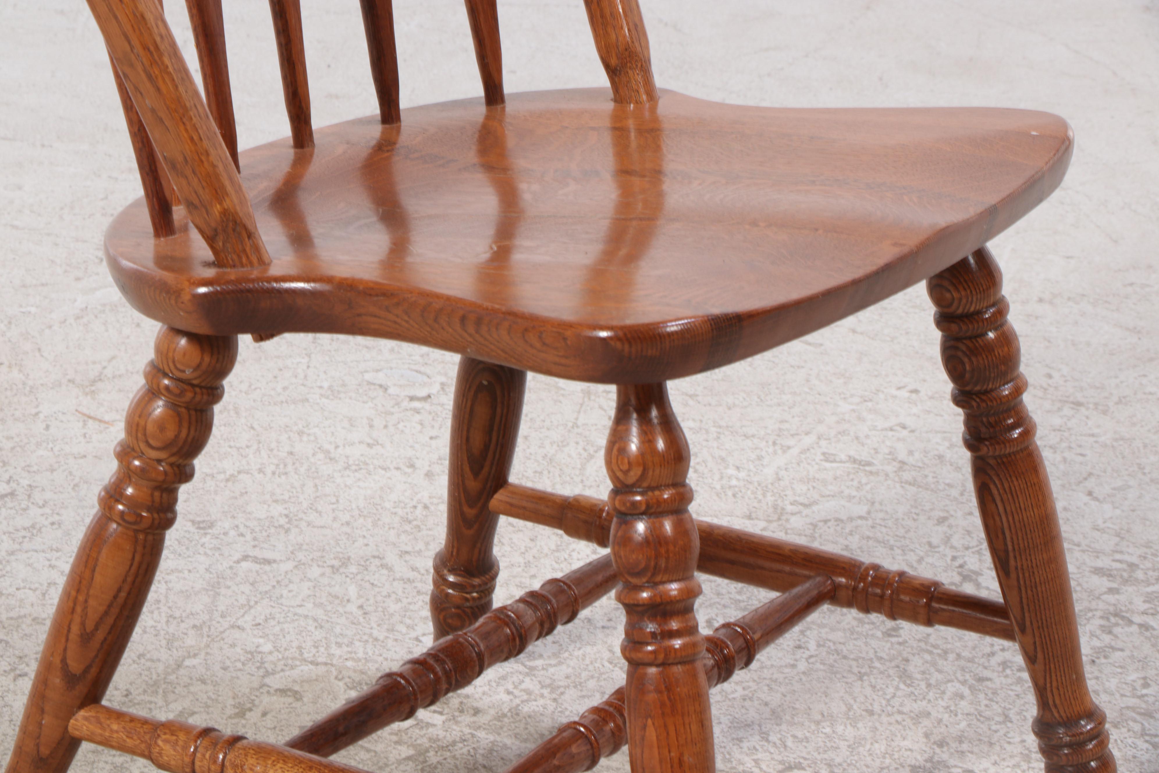 Intercon Oak Pedestal Dining Table and Six Windsor Style Chairs