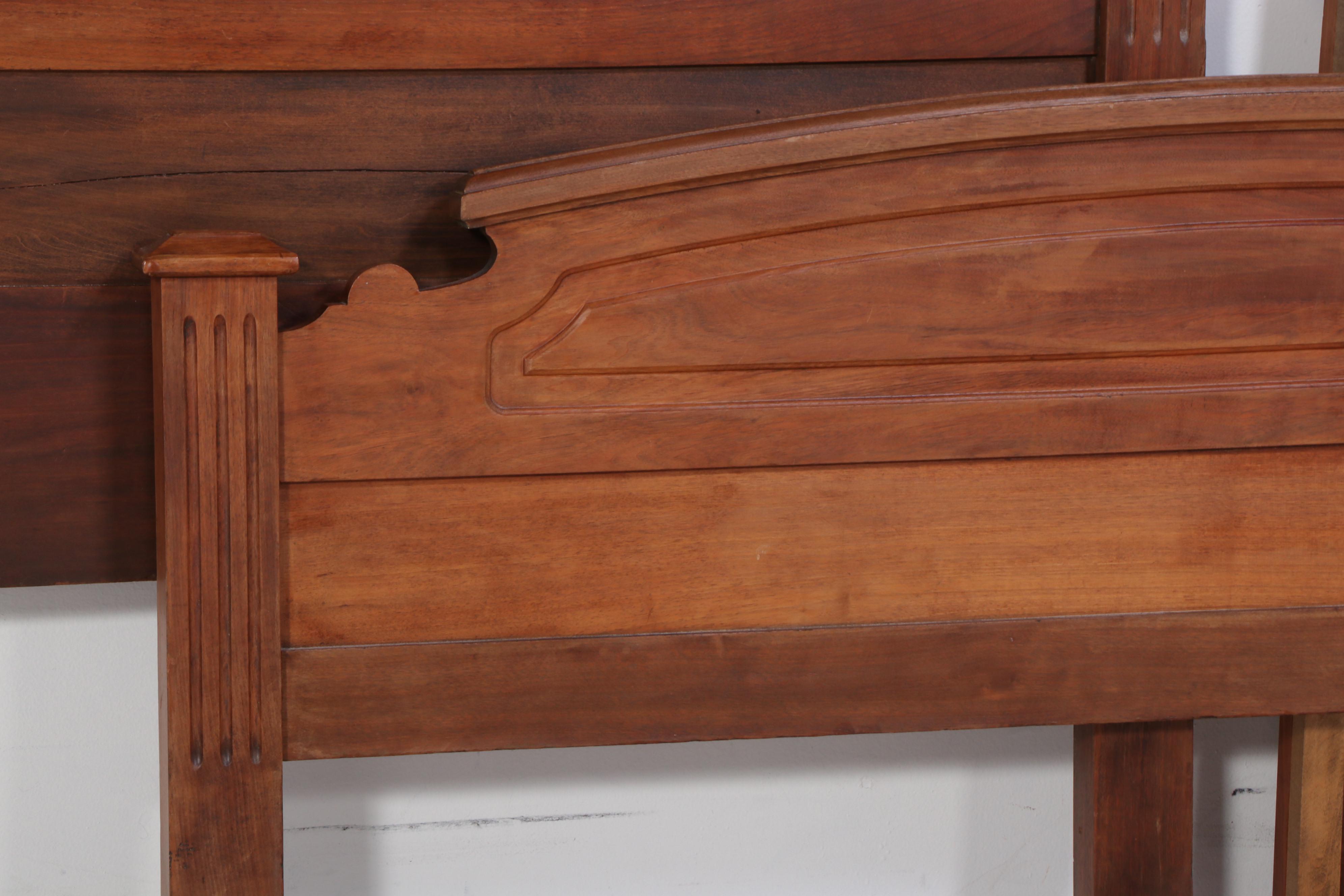 Victorian Walnut Full Size Bed Frame, Late 19th Century