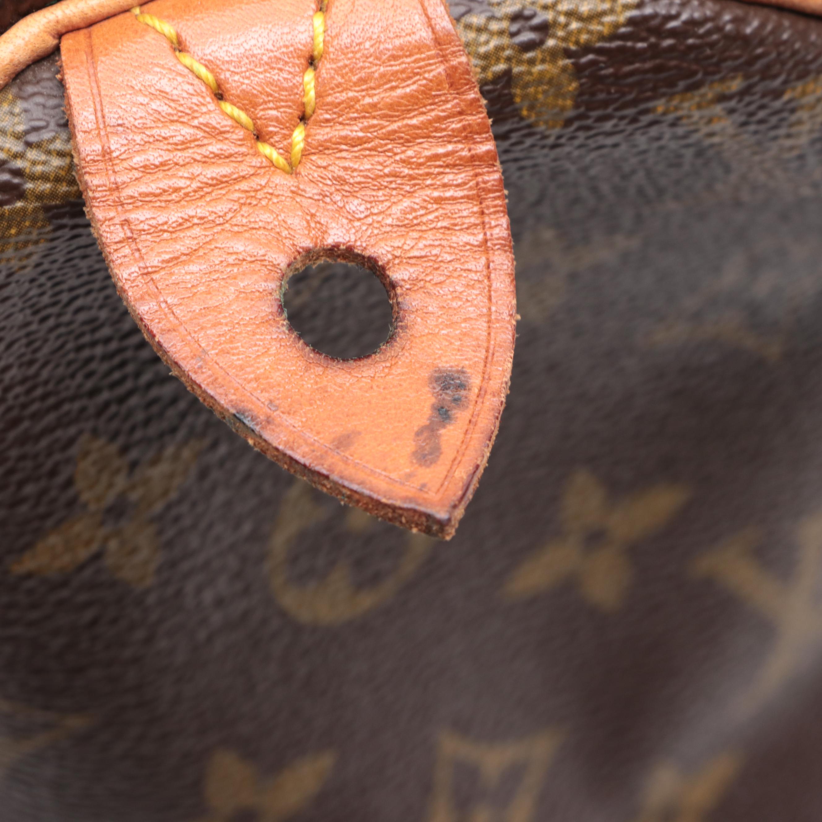 Louis Vuitton Speedy 40 in Monogram Canvas and Vachetta Leather
