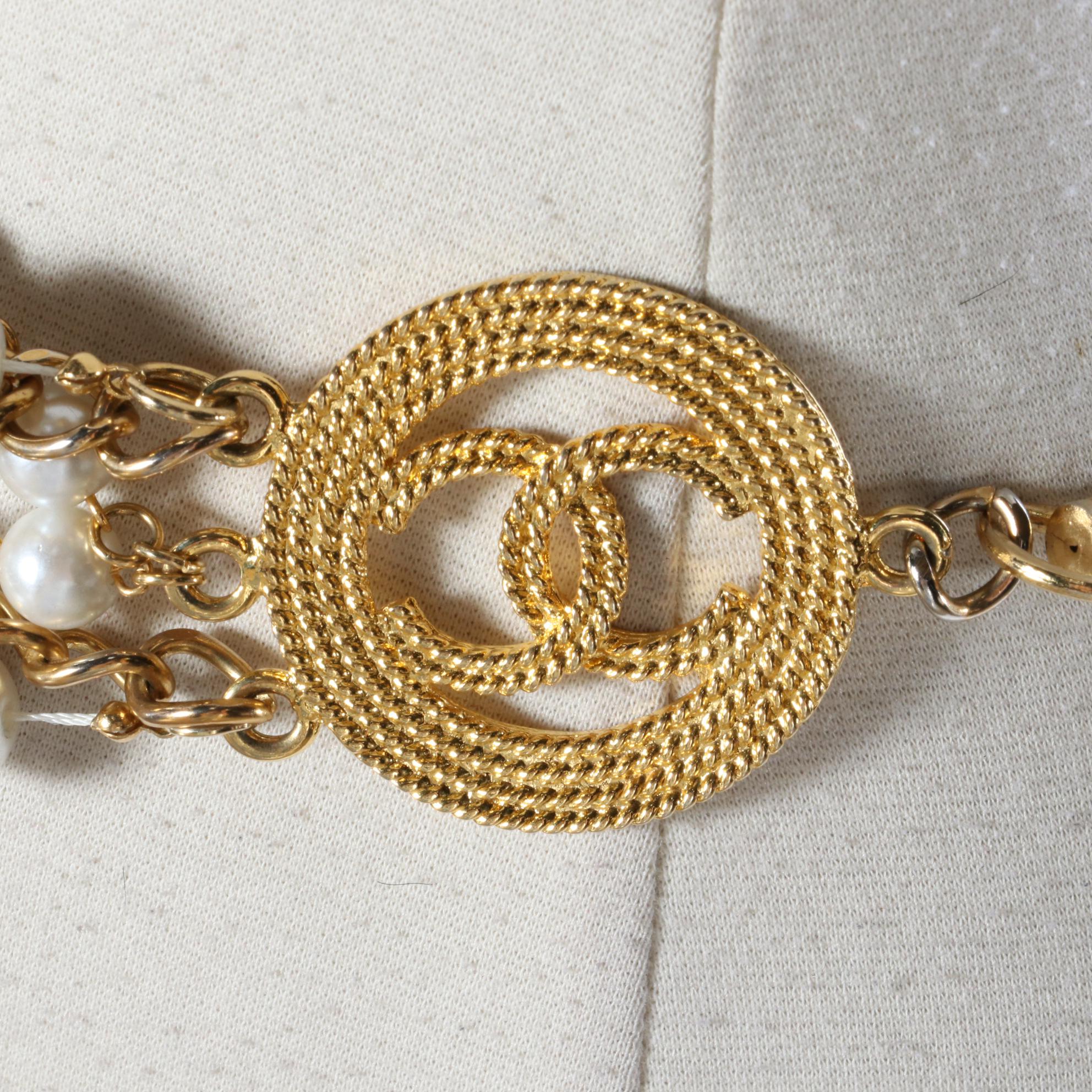Chanel CC Gold Tone Chain and Imitation Pearl Belt