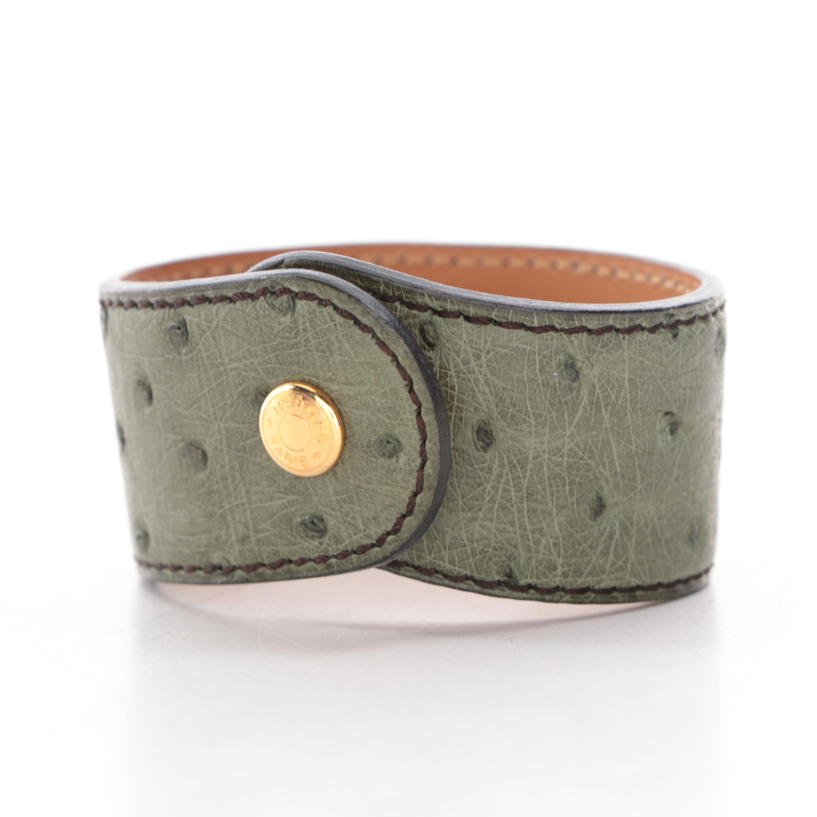 Hermès Médor Bracelet in Green Ostrich Leather