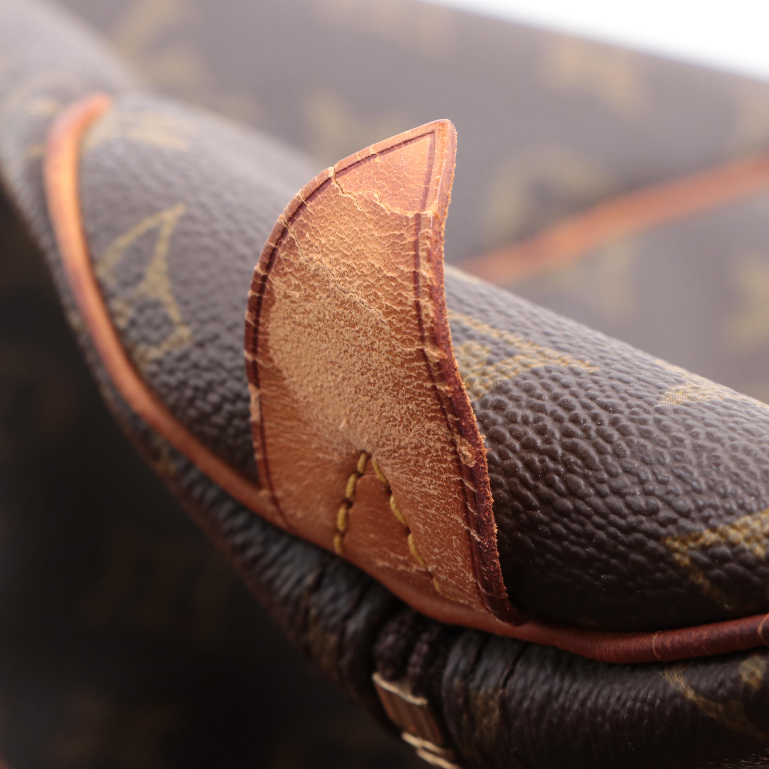 Louis Vuitton Keepall 55 in Monogram Canvas and Vachetta Leather