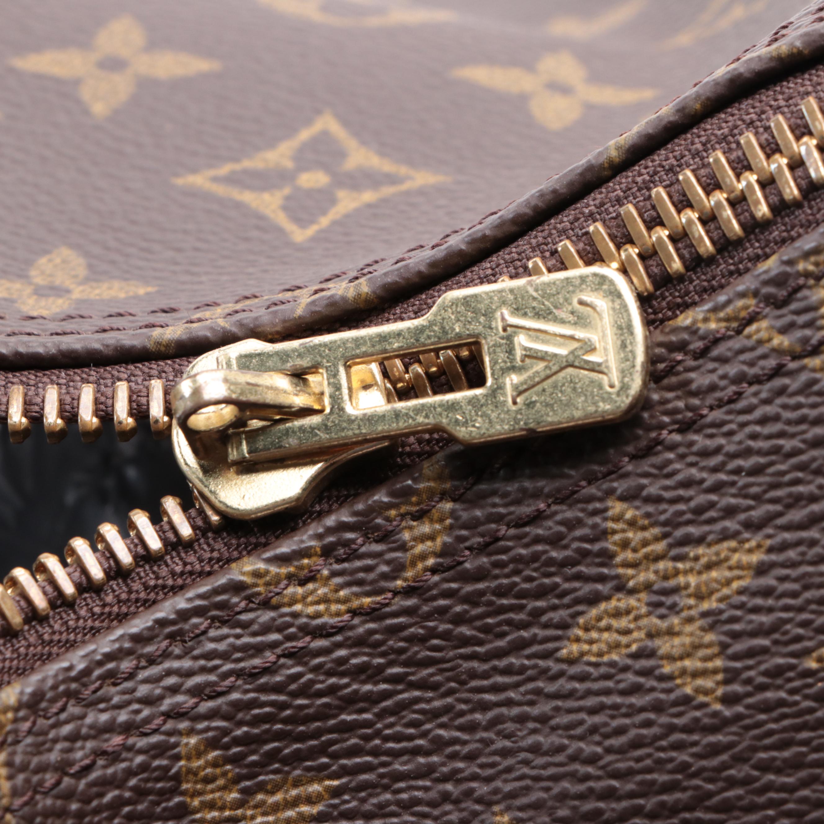 Louis Vuitton Keepall 55 in Monogram Canvas and Vachetta Leather