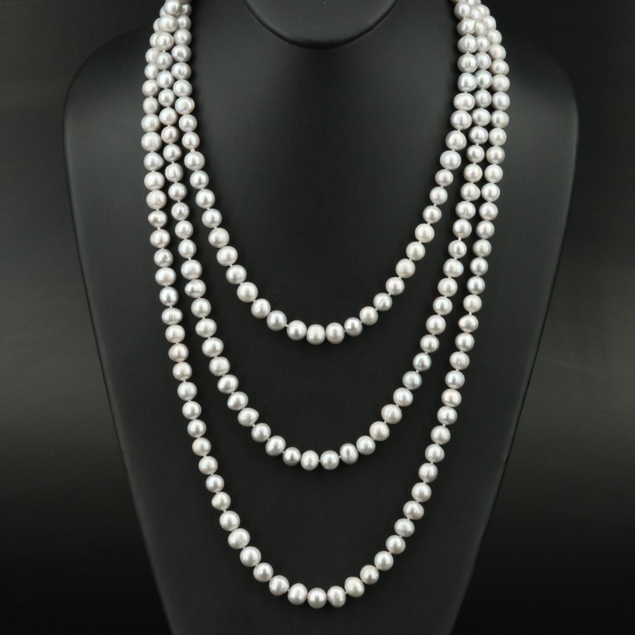 Rope Length Pearl Necklace