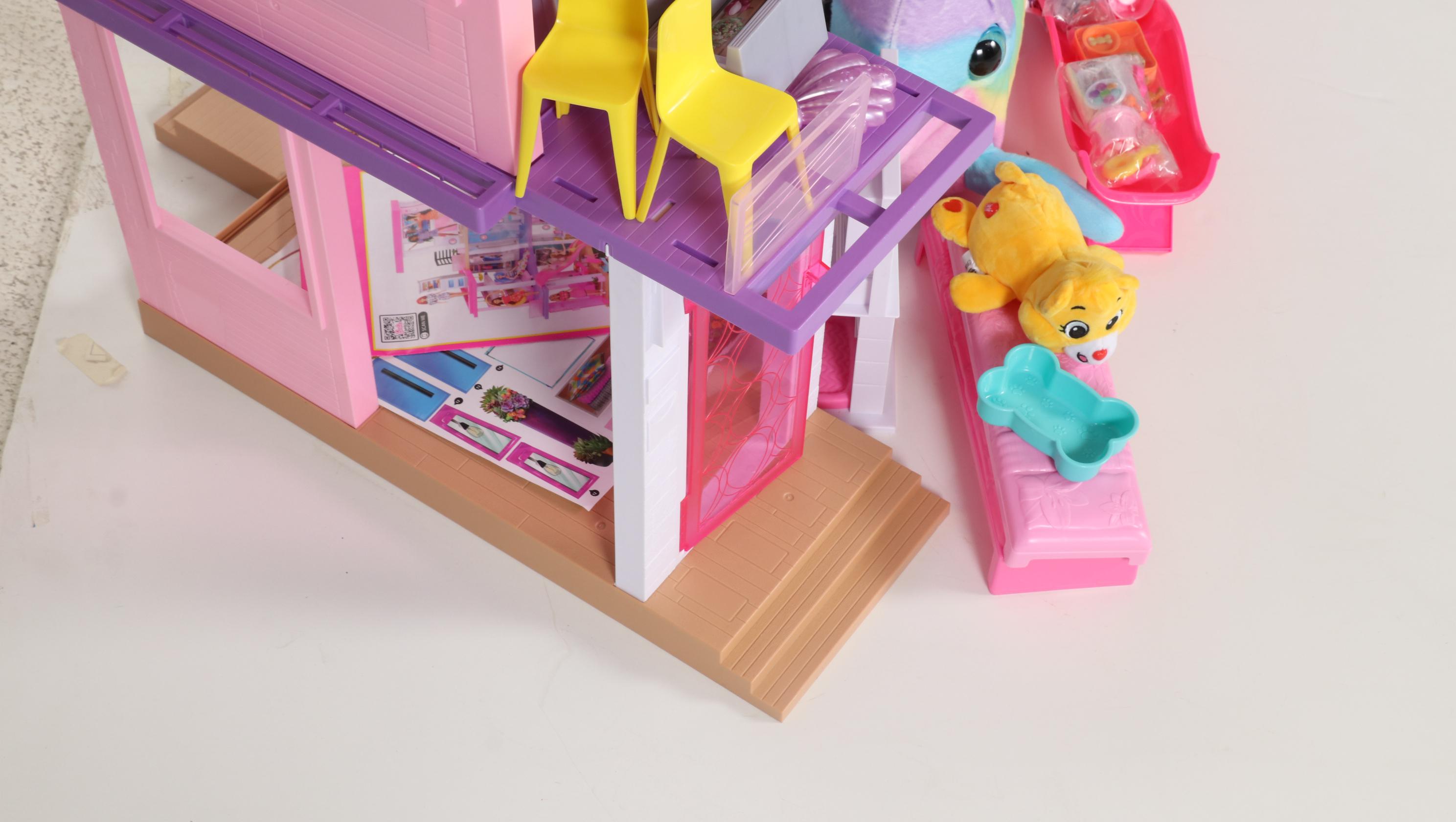 Barbie Dreamhouse Playset With Accessories