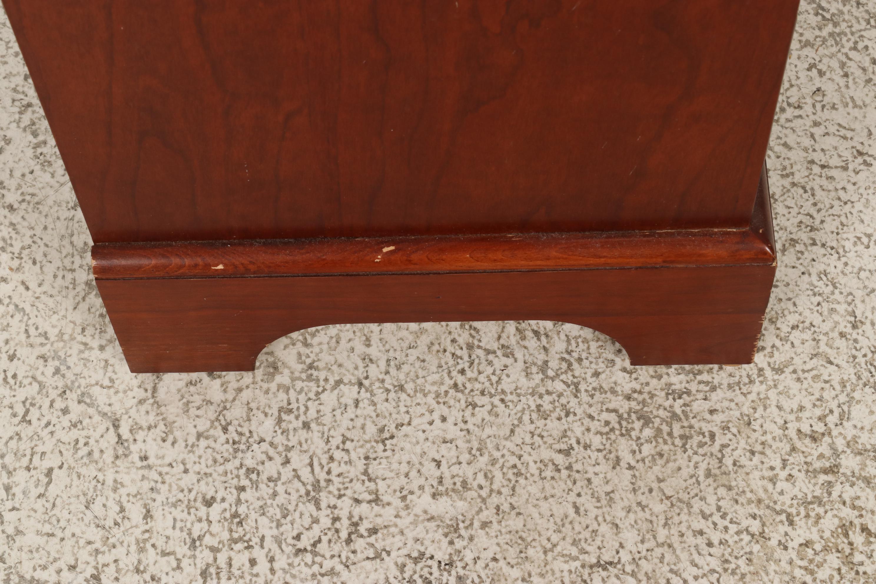 Lane Aromatite Cherrywood Cedar Trunk