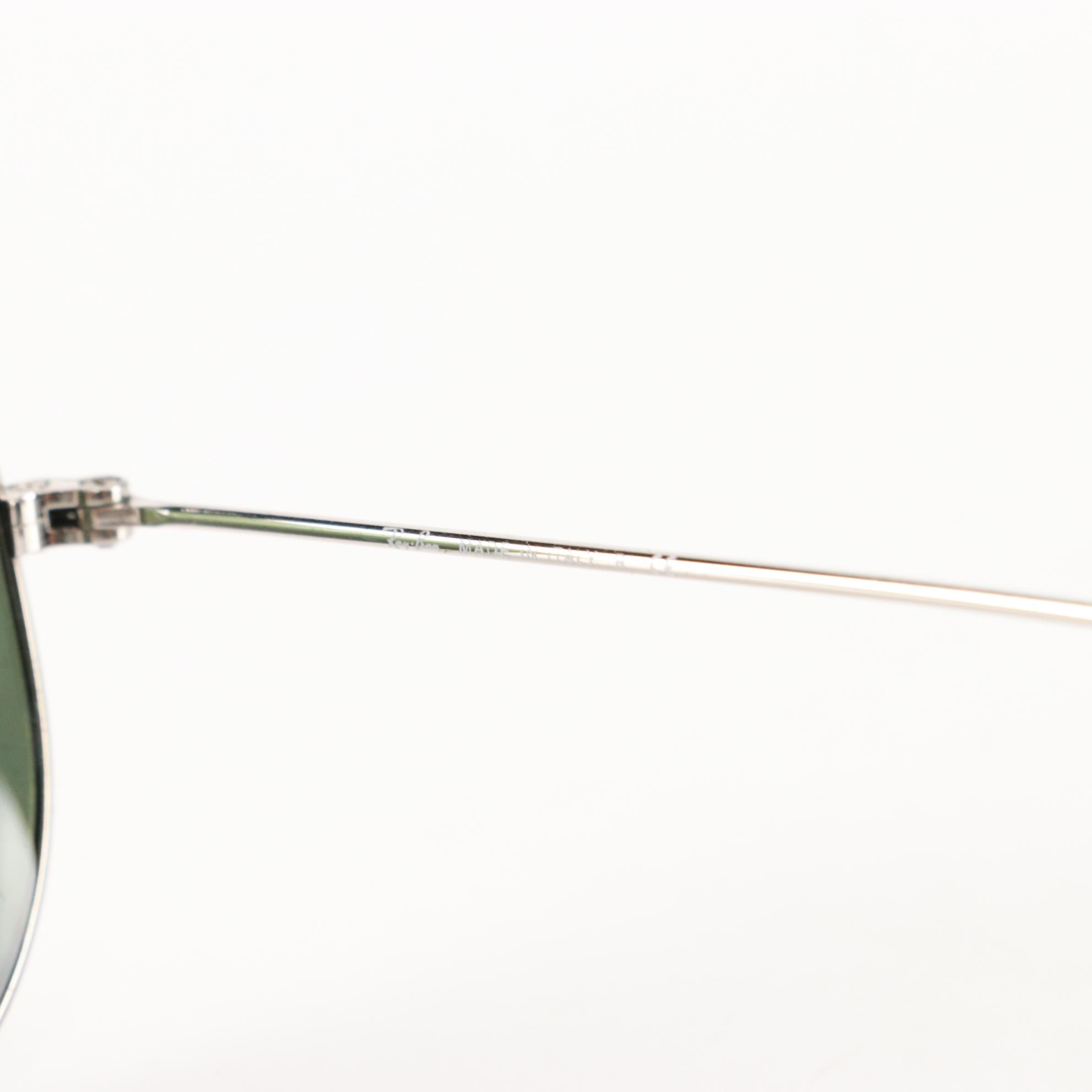 Ray-Ban RB3025 Large Metal Aviator Mirror Finish Sunglasses with Case