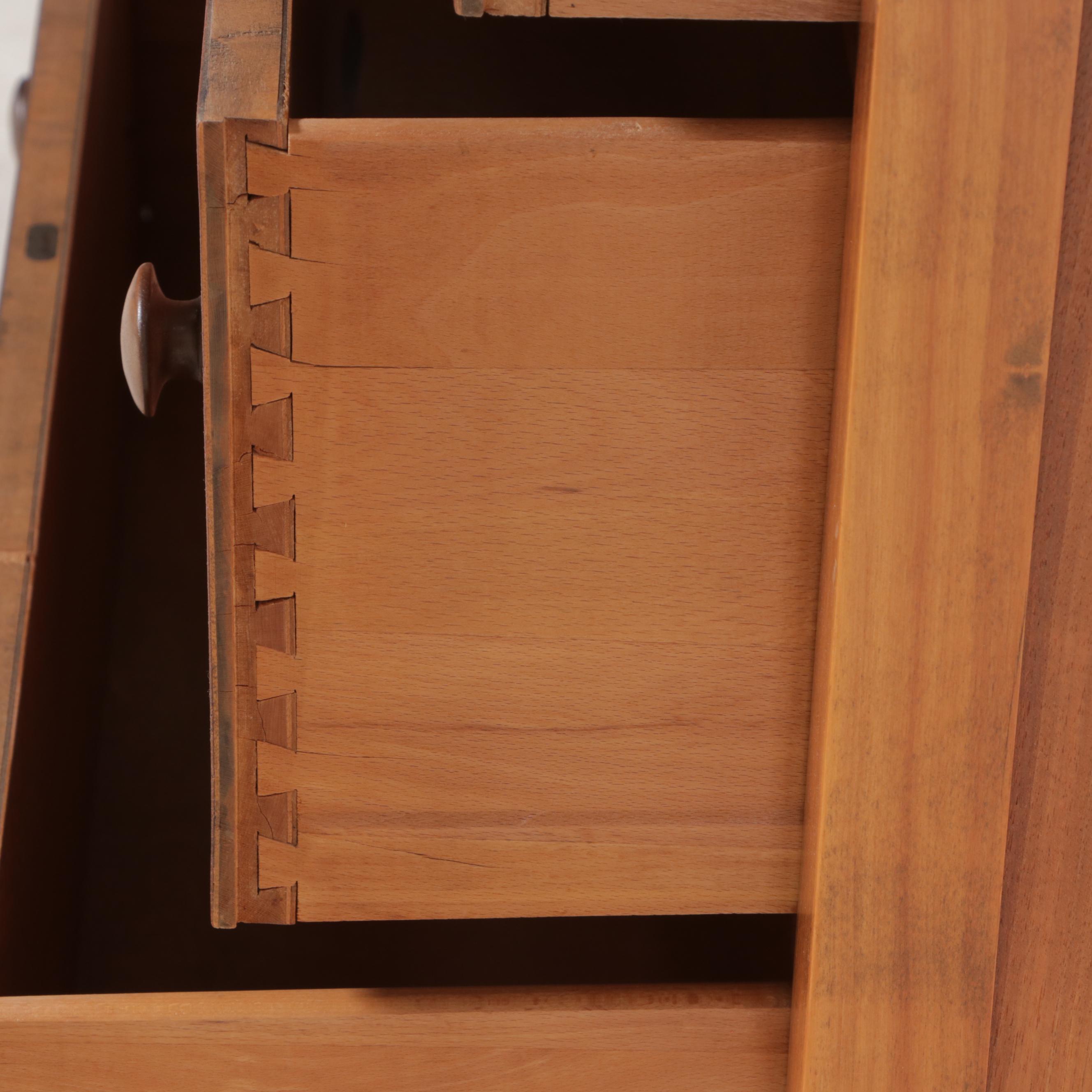 Northern Furniture Company Federal Style Walnut Five-Drawer Dresser