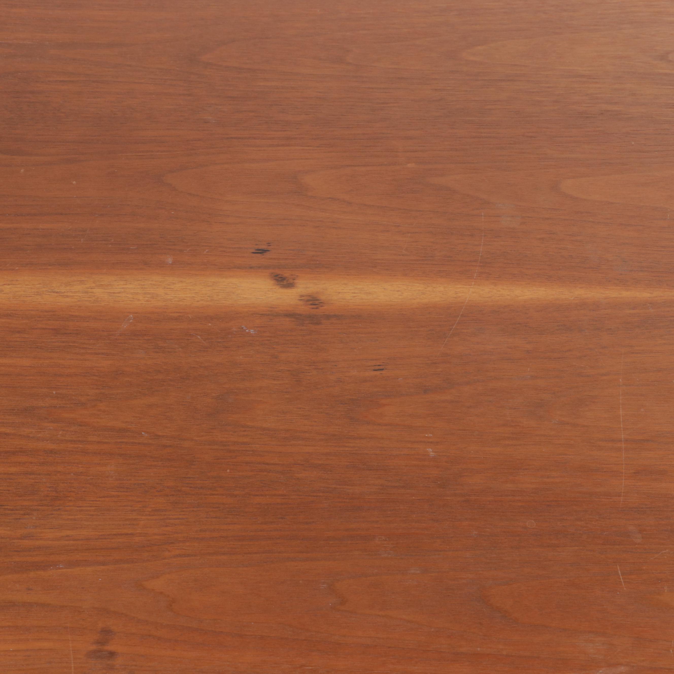 Northern Furniture Company Federal Style Walnut Five-Drawer Dresser