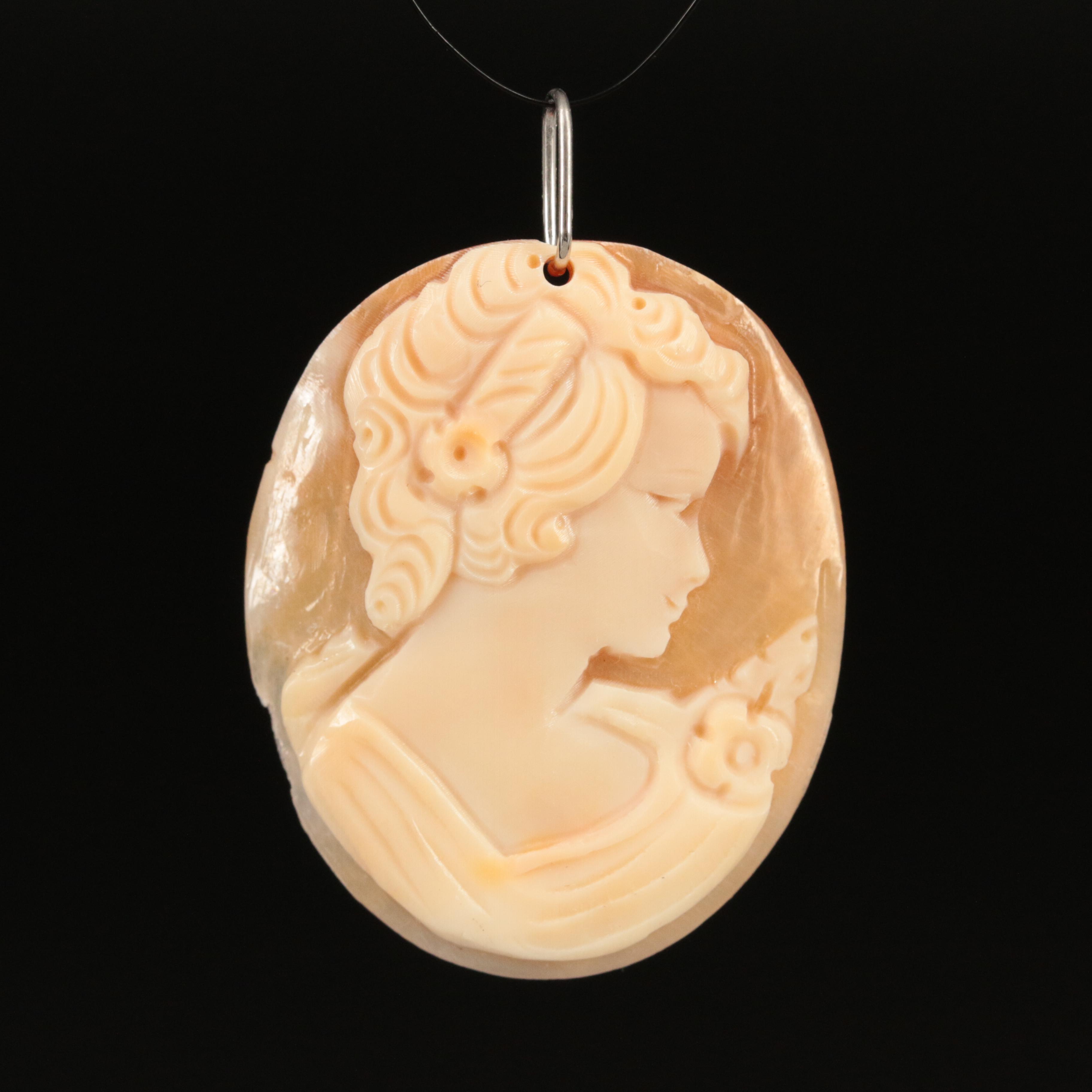 Shell Cameo Pendant with Platinum Bail