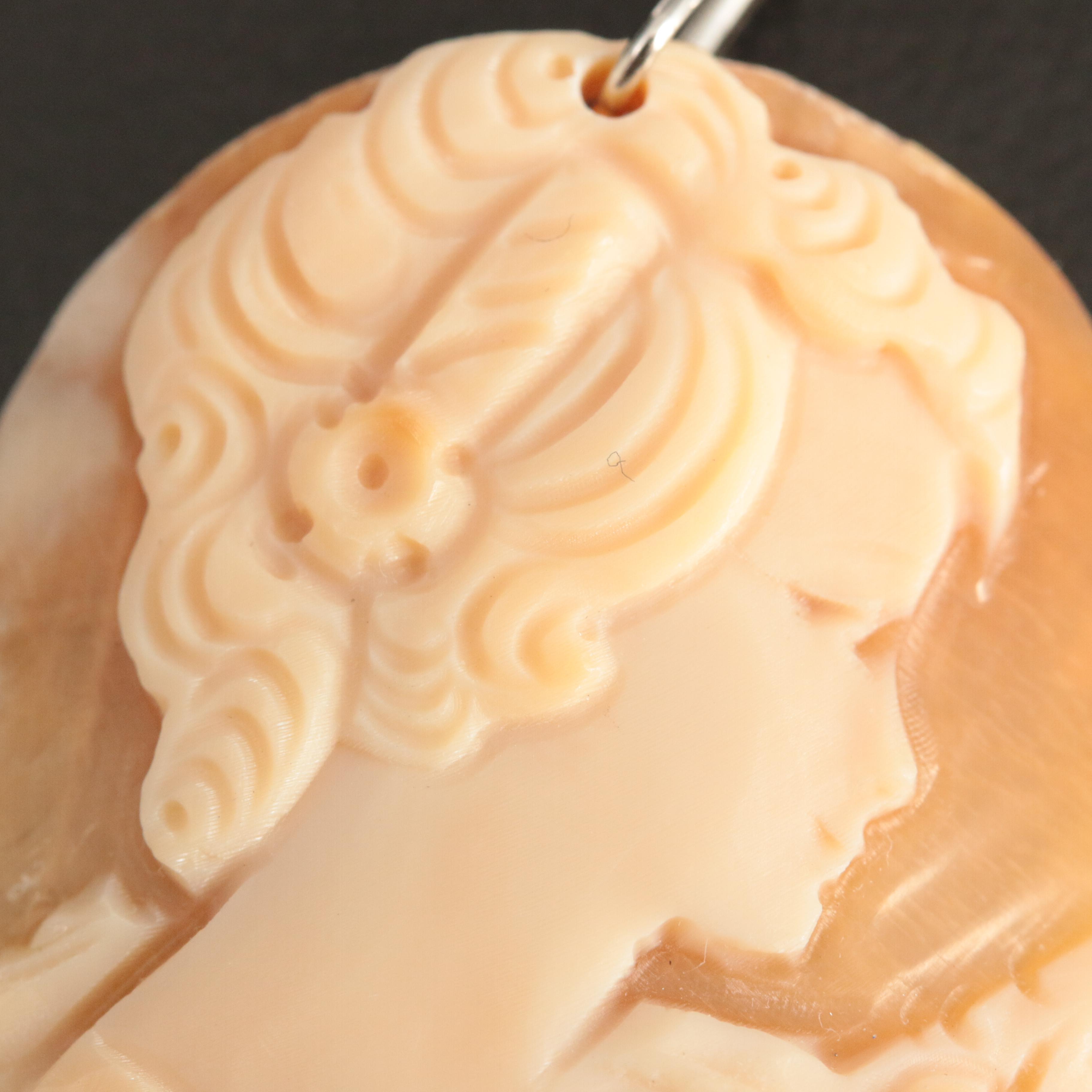Shell Cameo Pendant with Platinum Bail