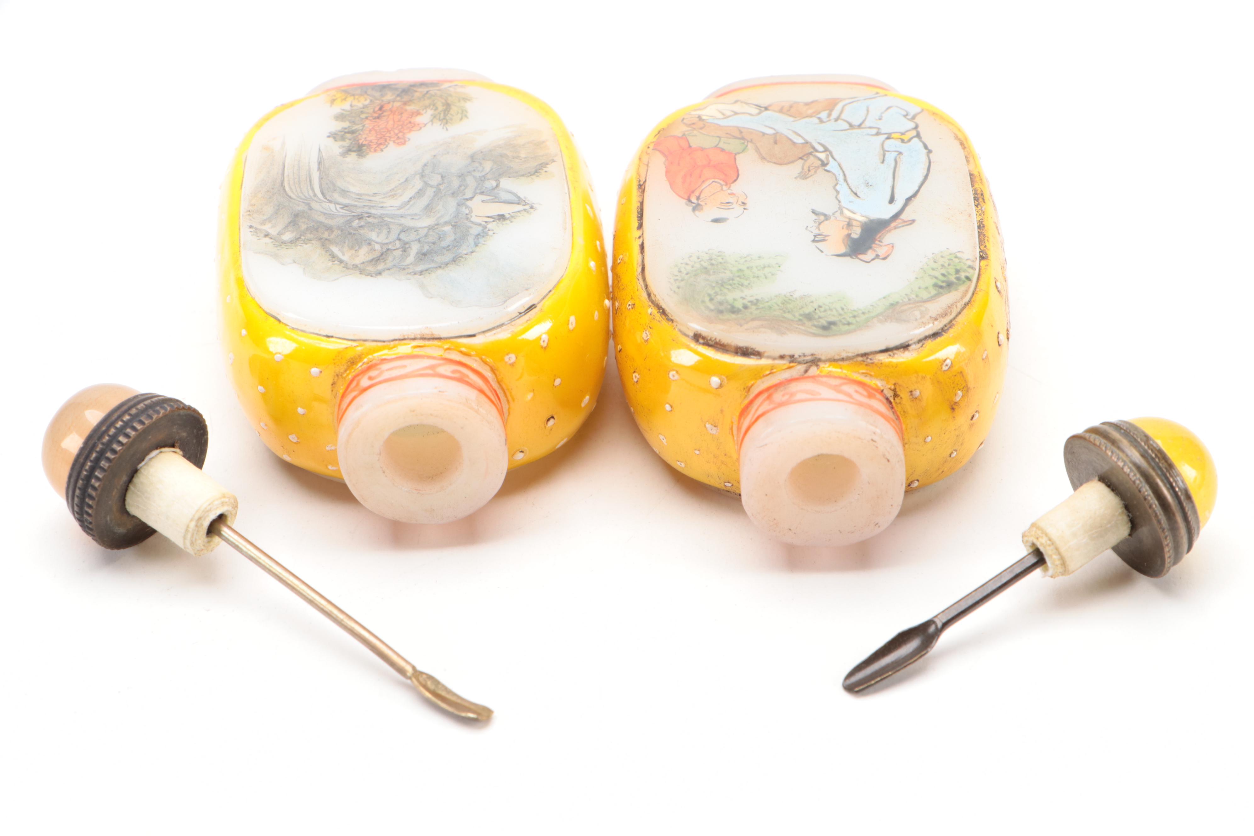 Chinese Hand-Painted Snuff Bottles