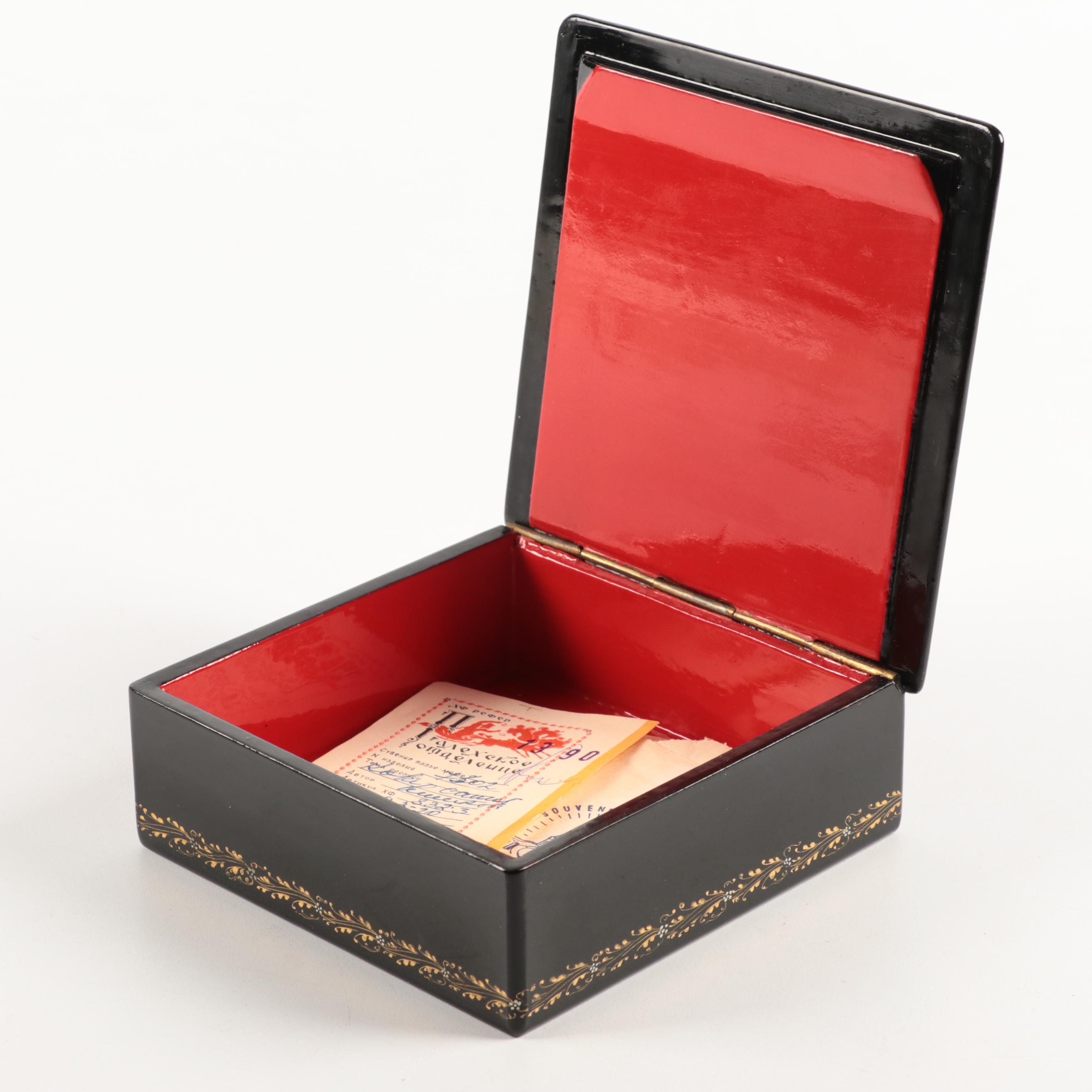 Russian Hand-Painted Lacquerware Trinket Boxes With Pamphlet