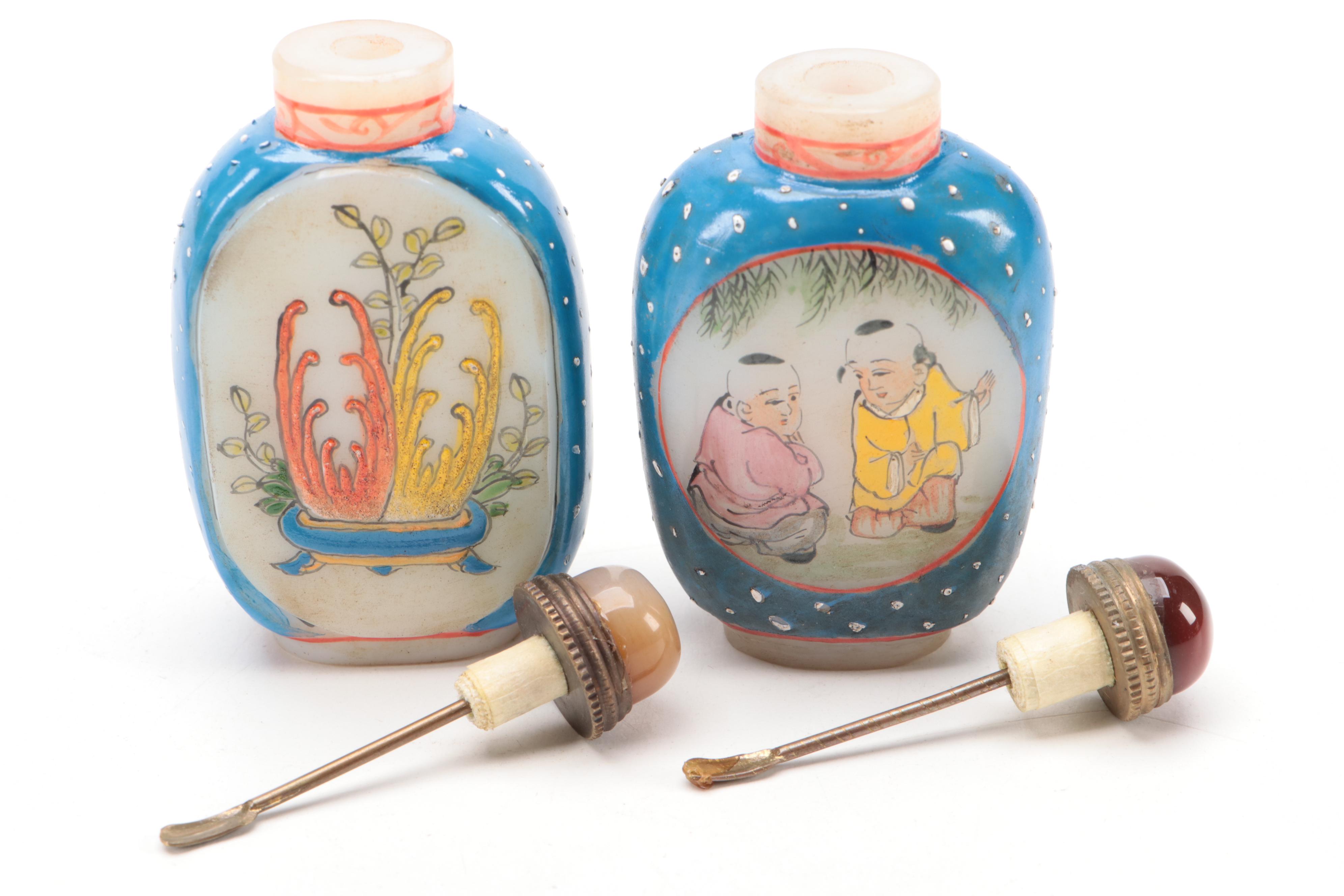 Chinese Hand-Painted Glass Snuff Bottles