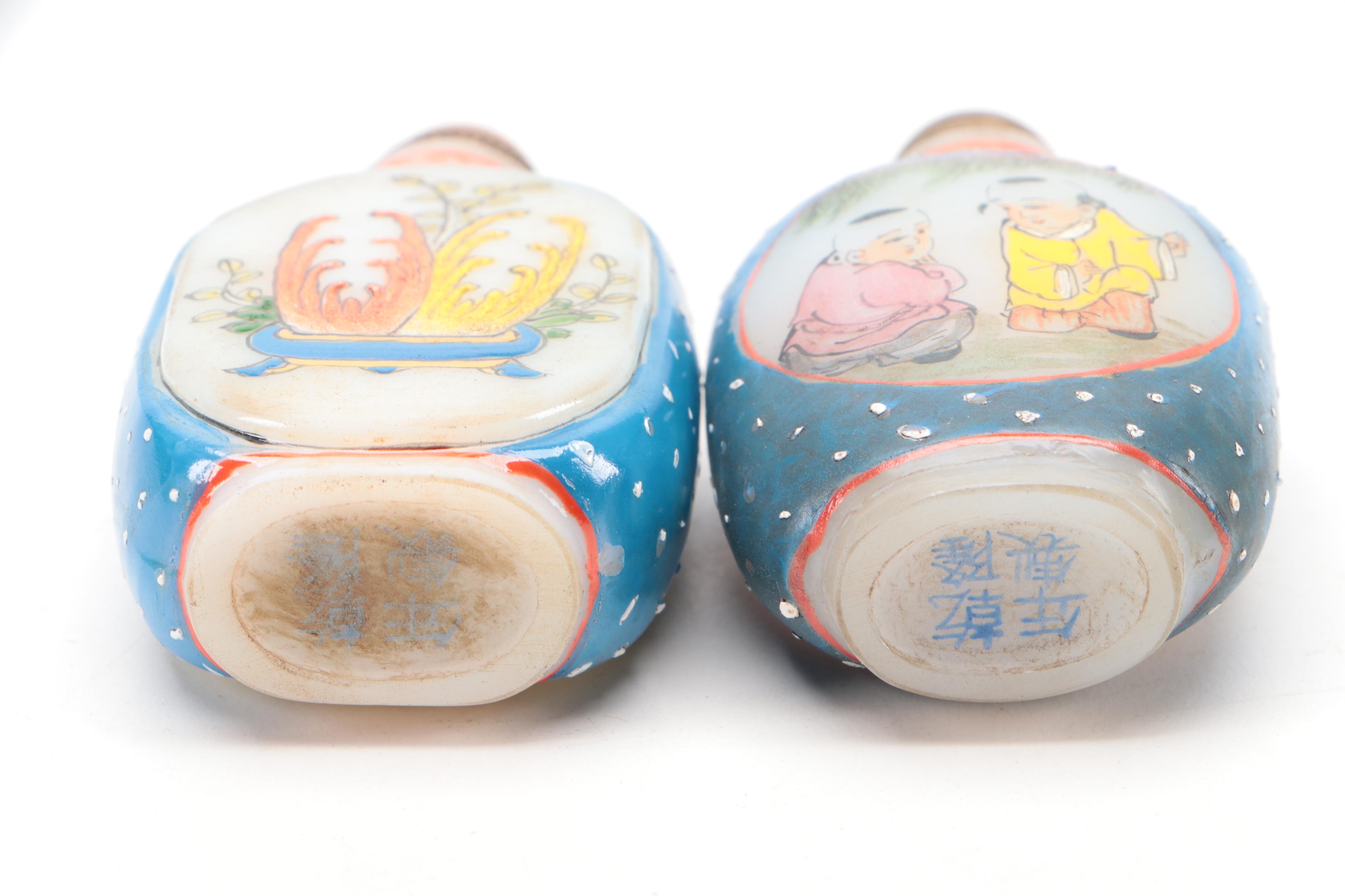 Chinese Hand-Painted Glass Snuff Bottles