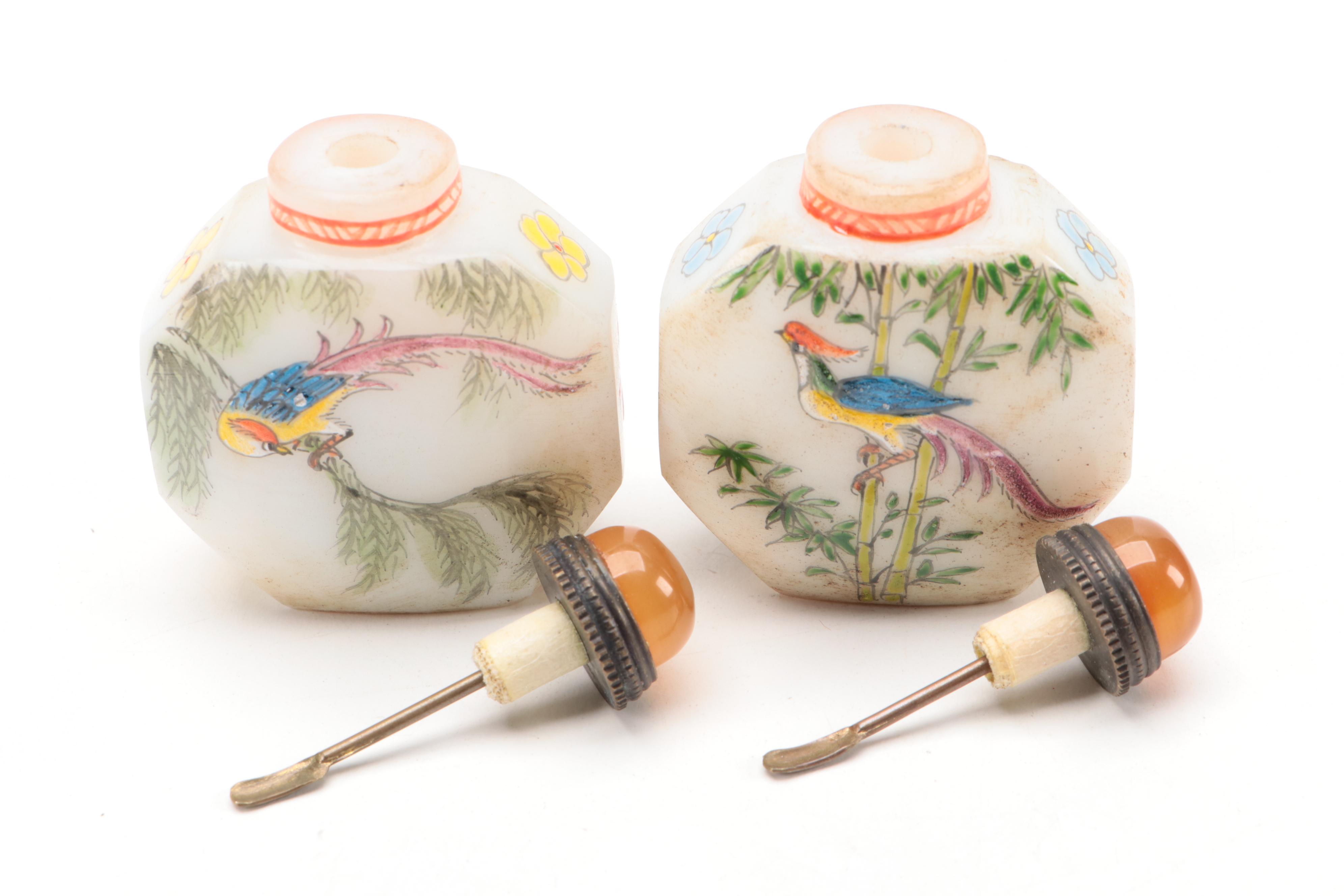 Chinese Hand-Painted Glass Snuff Bottles