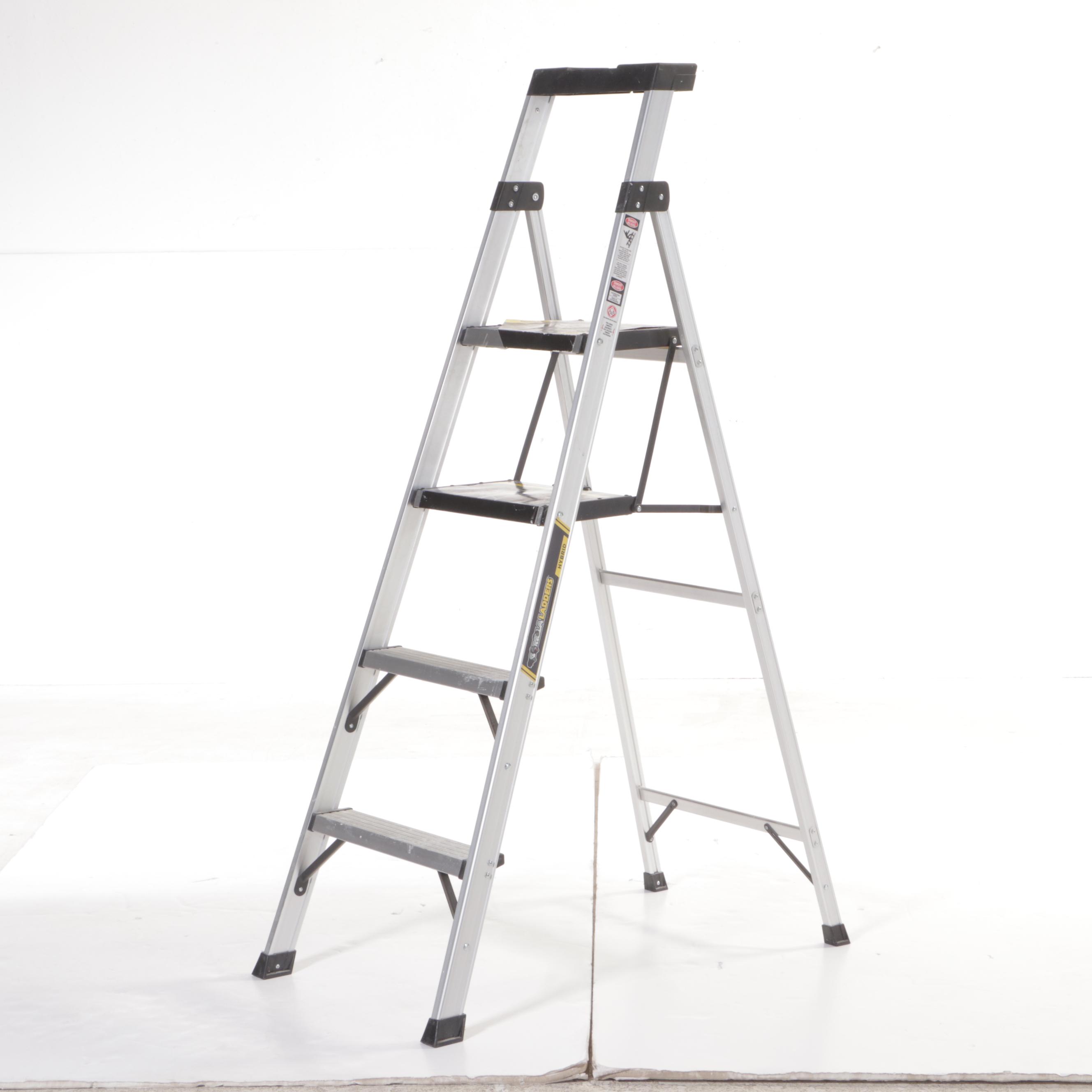 Gorilla Ladders 5'5 Aluminum Hybrid Step Ladder
